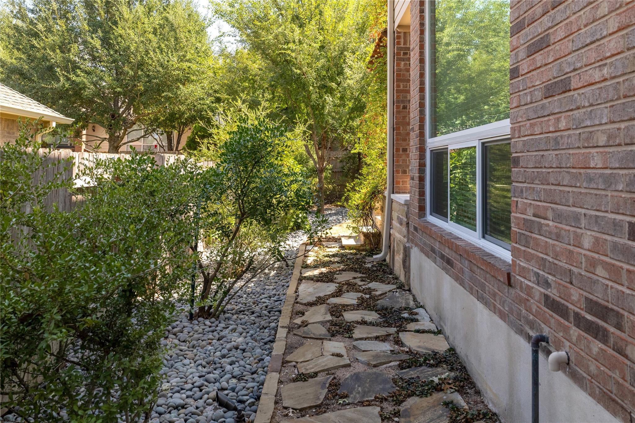 18933 Colonial Manor Ln, Pflugerville, TX 78660