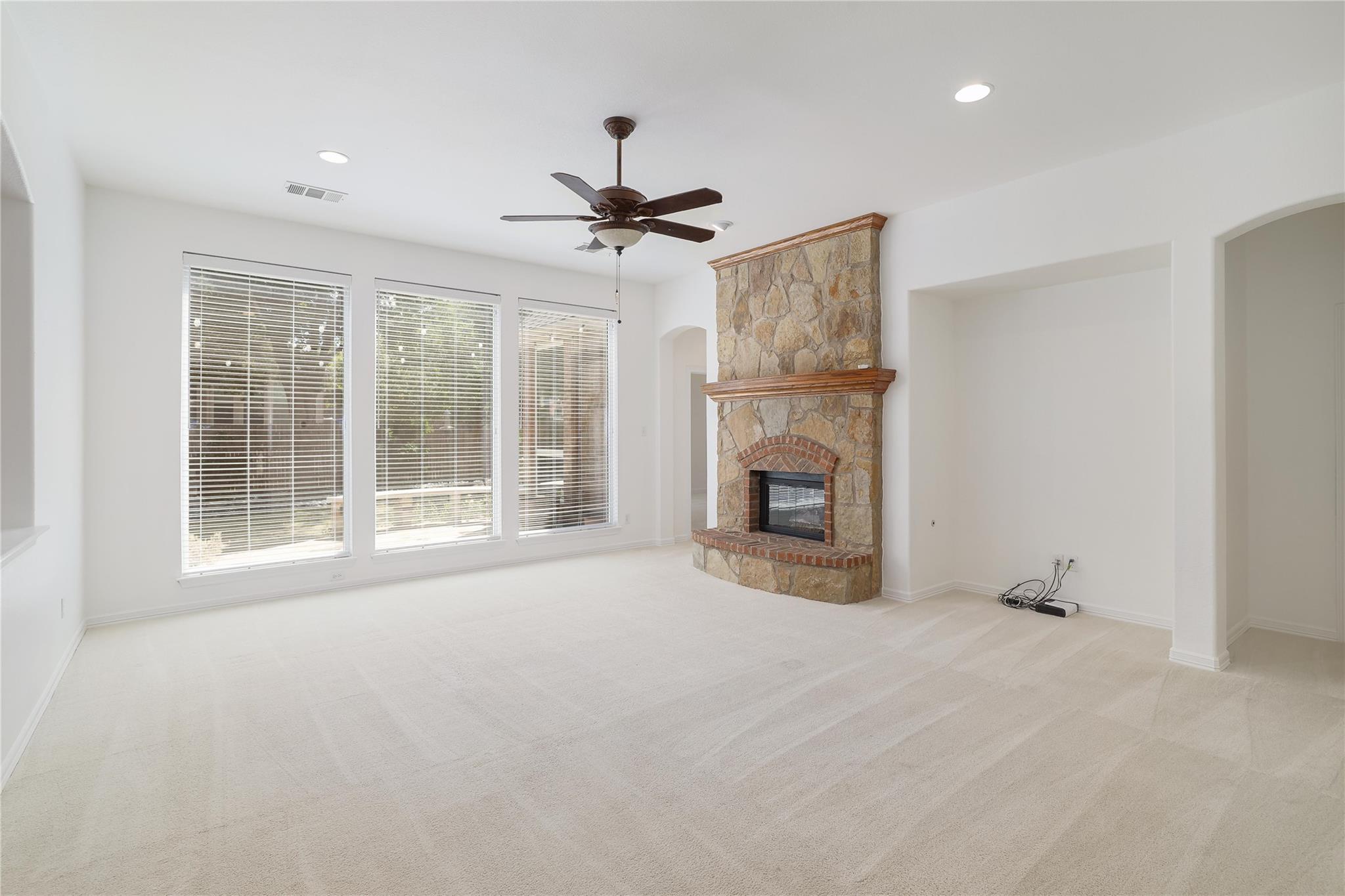 18933 Colonial Manor Ln, Pflugerville, TX 78660