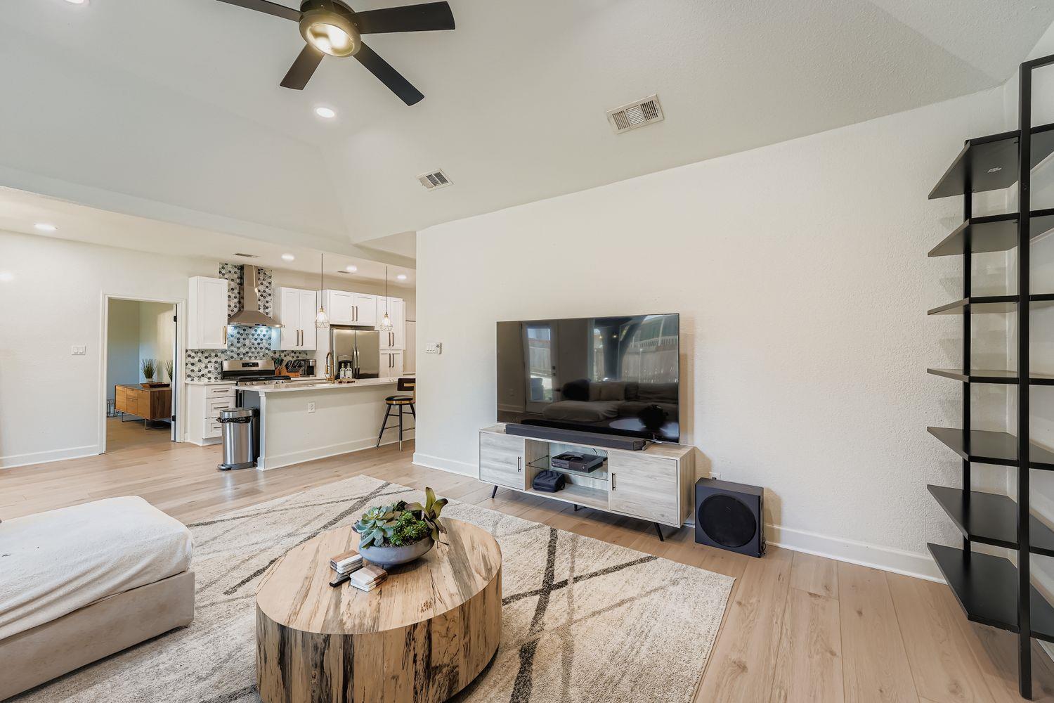 2019 Elder Way, Round Rock, TX 78664