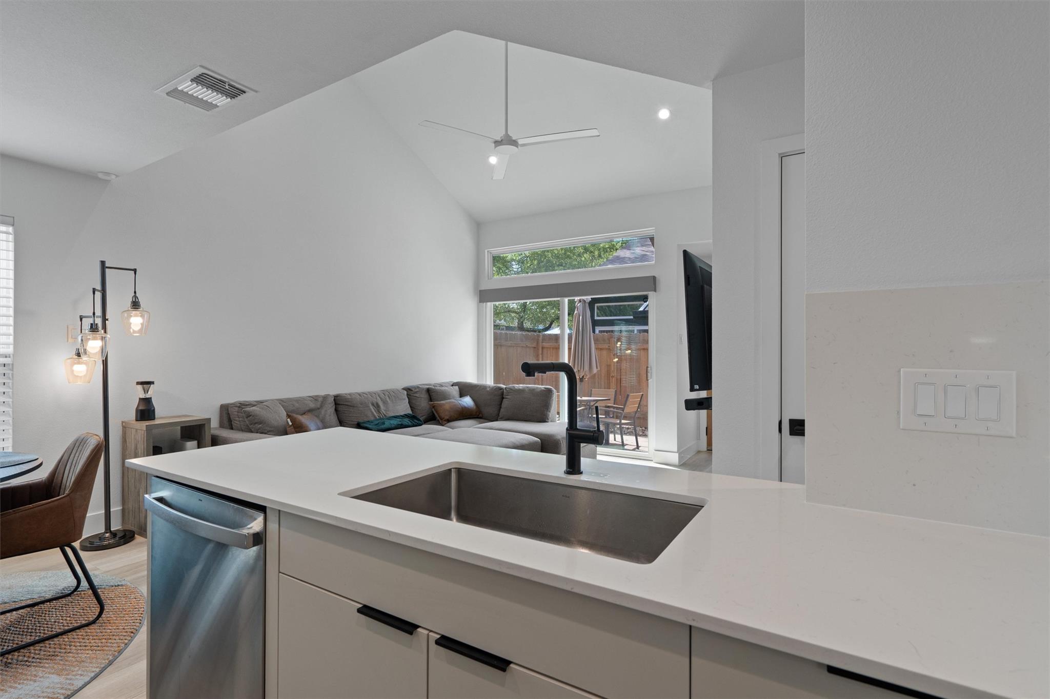 1901 Albury Cv # D, Austin, TX 78758