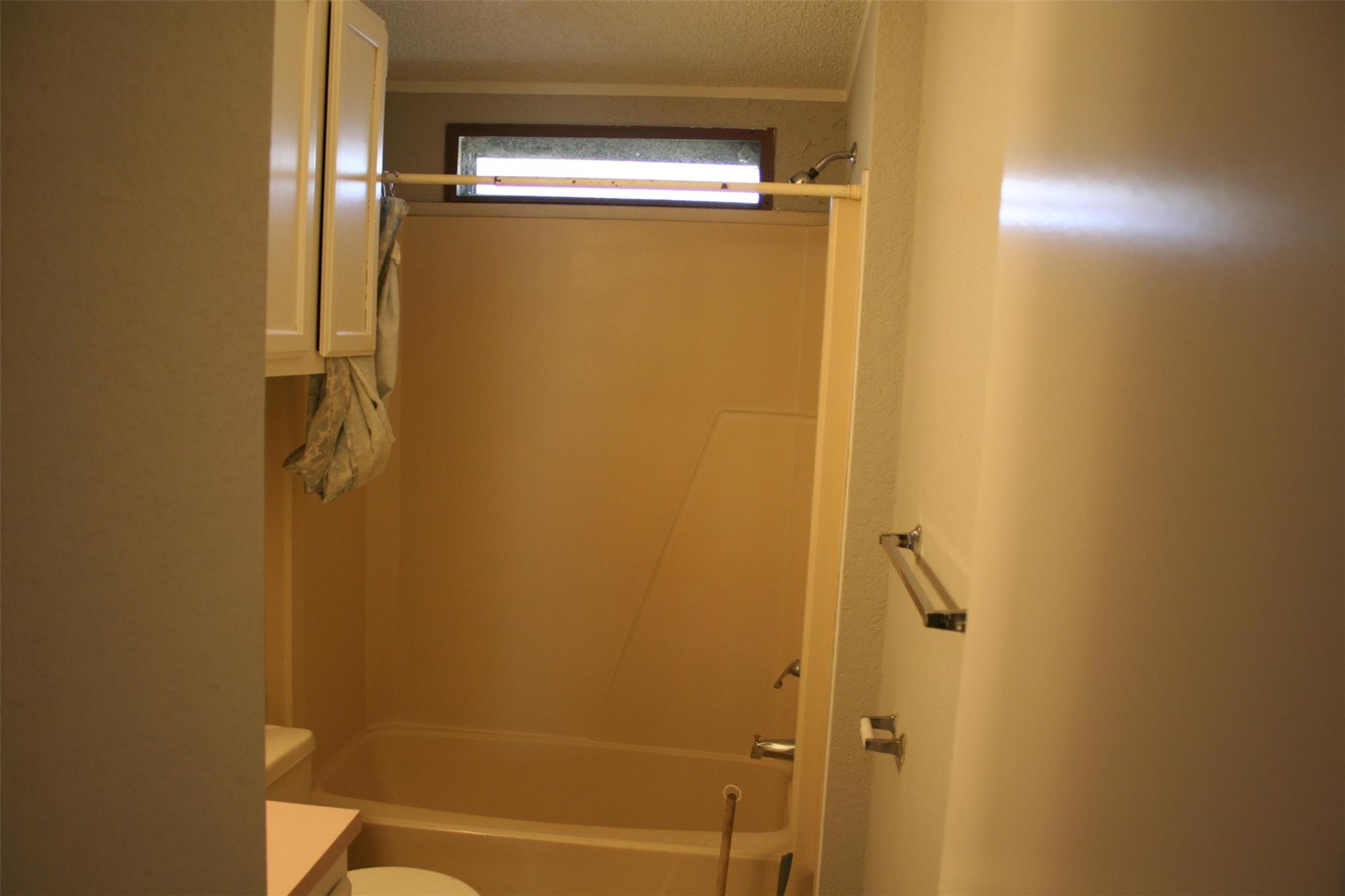 181 Bradford St St # A, Buda, TX 78610