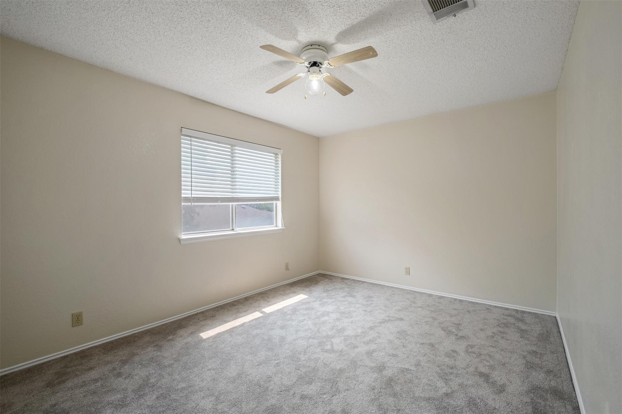 16409 Port Hood Dr, Leander, TX 78641