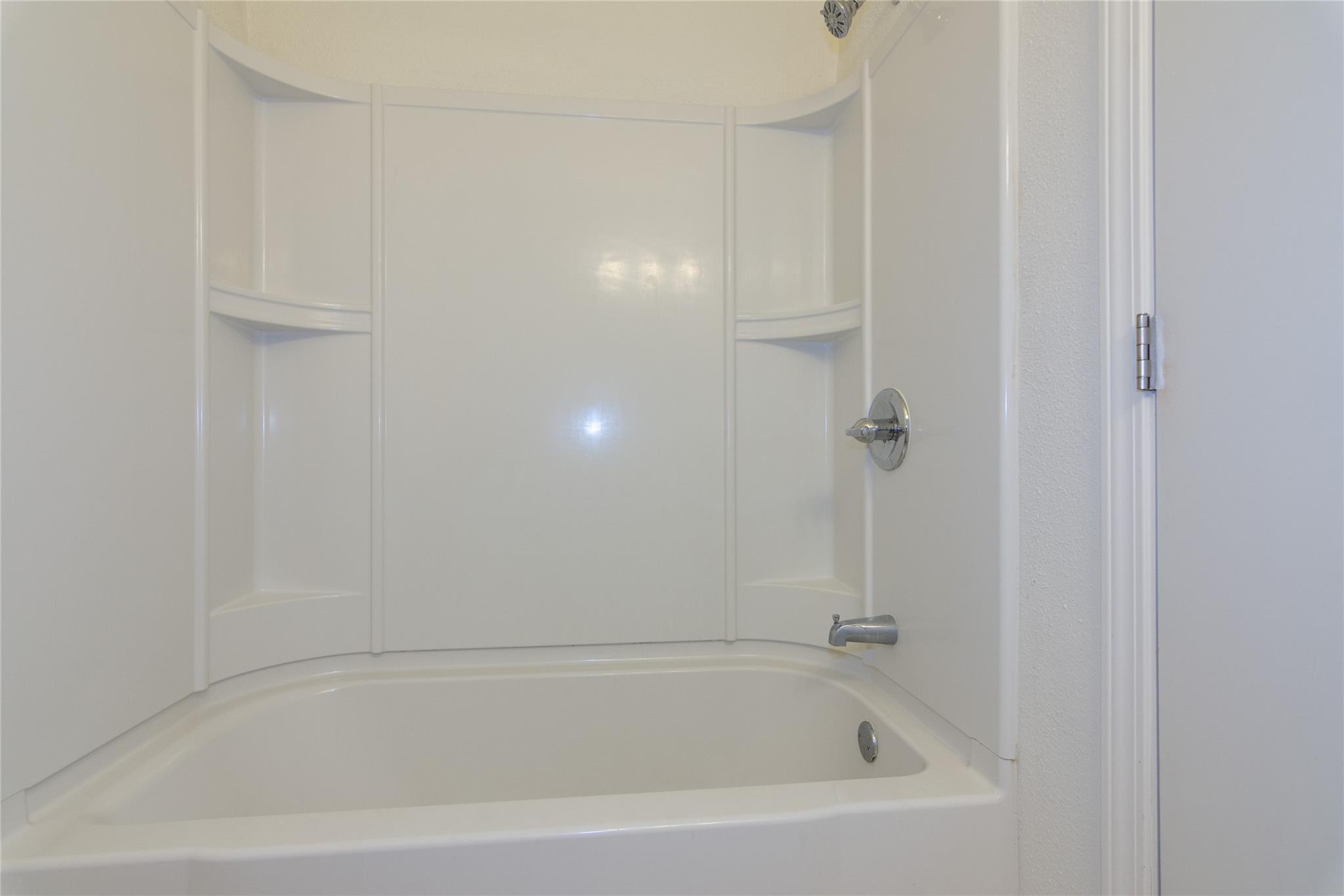 203 Axis Deer Trl, Hutto, TX 78634