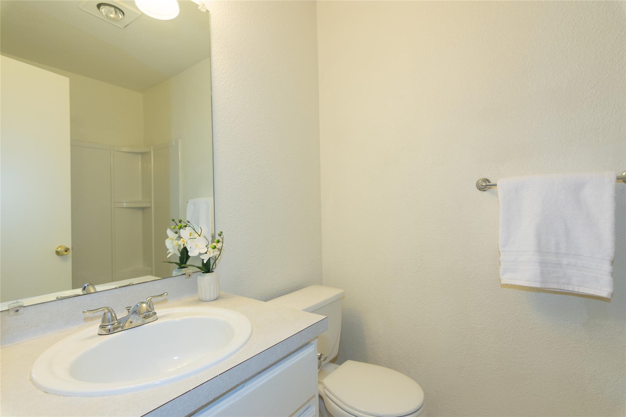 203 Axis Deer Trl, Hutto, TX 78634