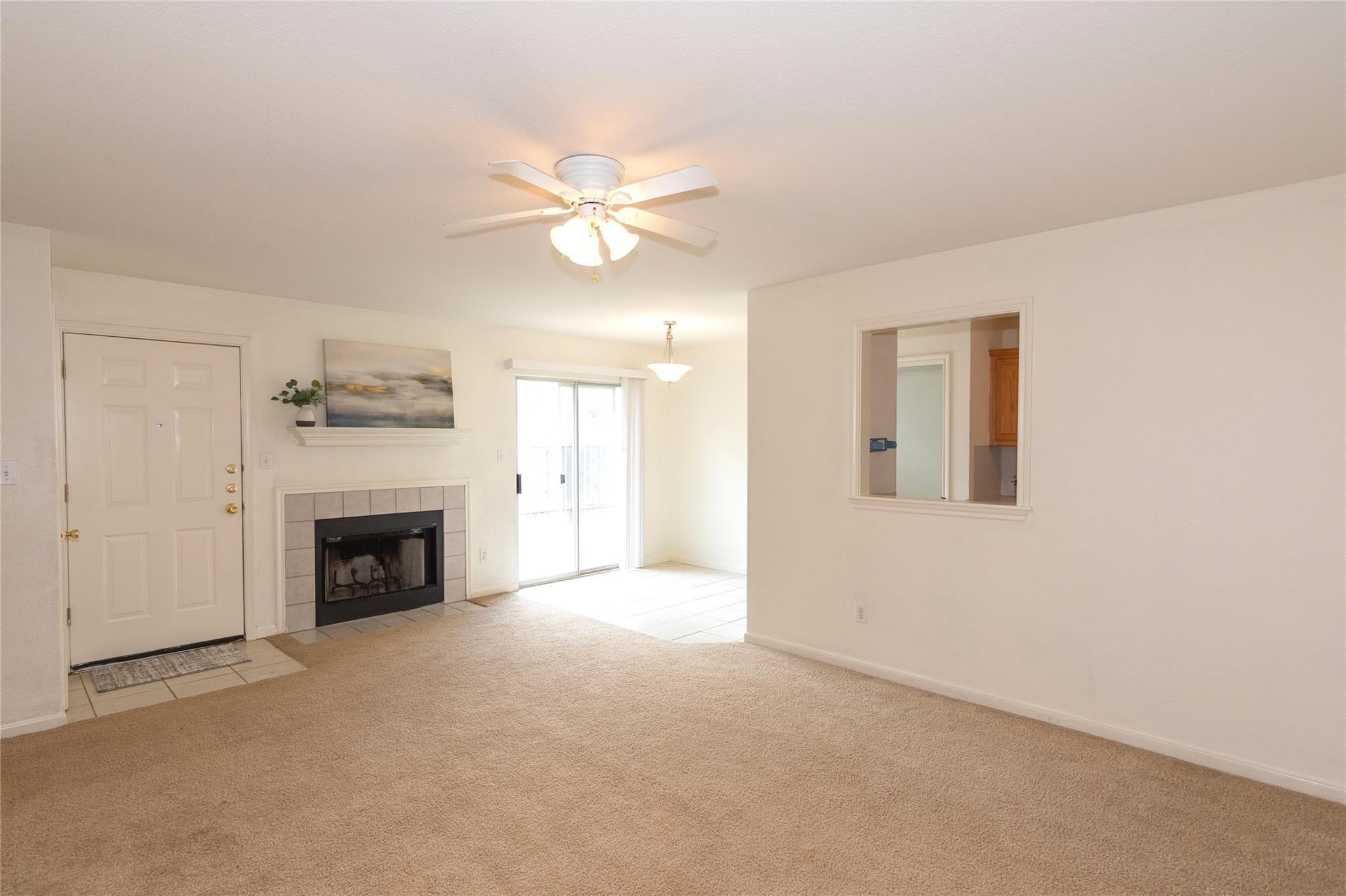 203 Axis Deer Trl, Hutto, TX 78634