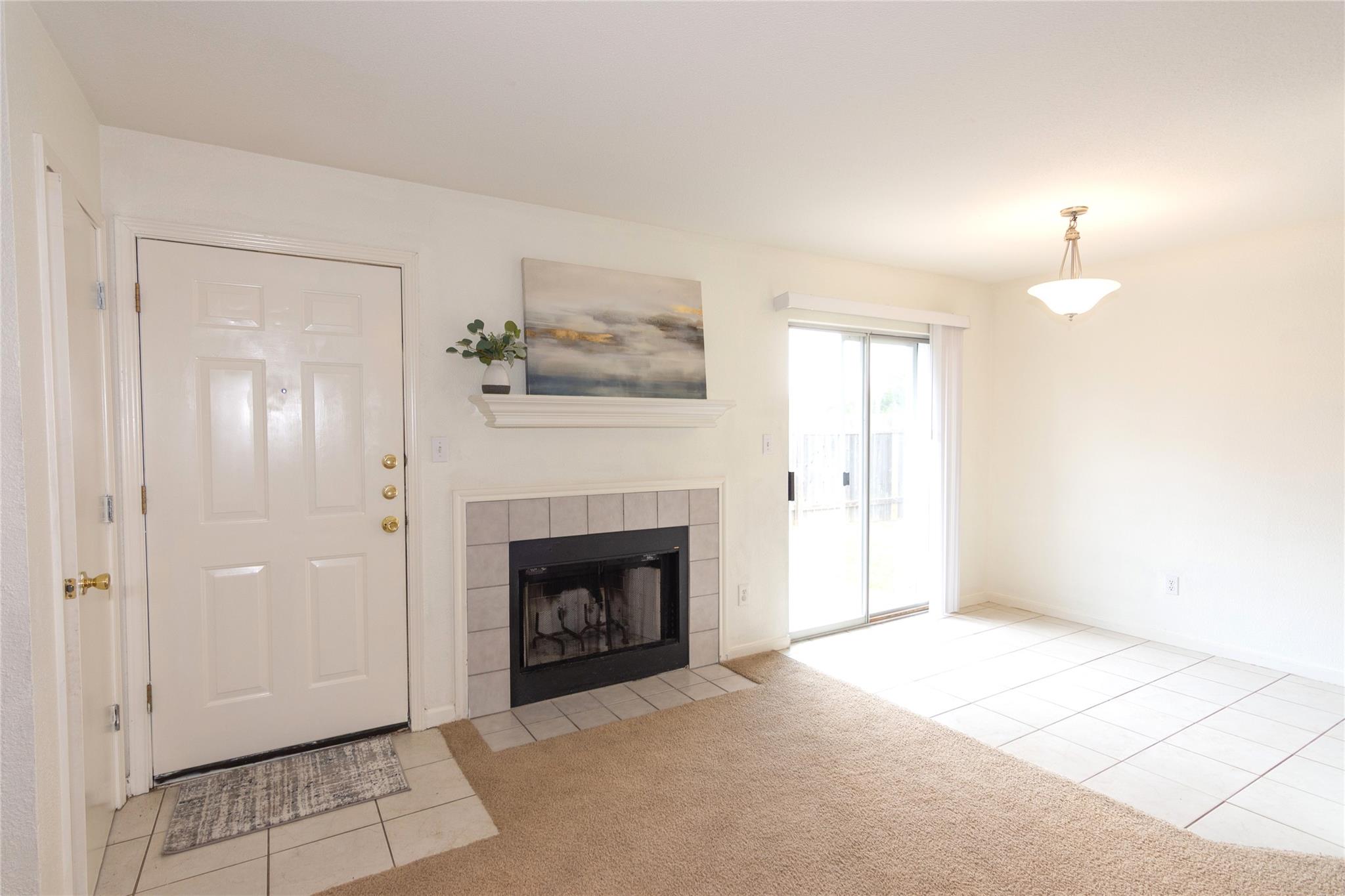 203 Axis Deer Trl, Hutto, TX 78634