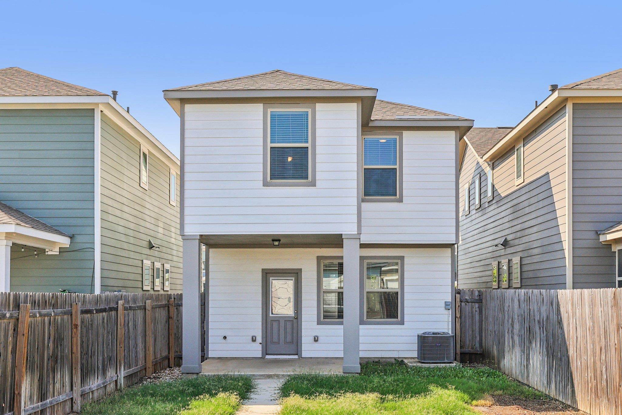 1737 Fountain Bridge Dr, Leander, TX 78641