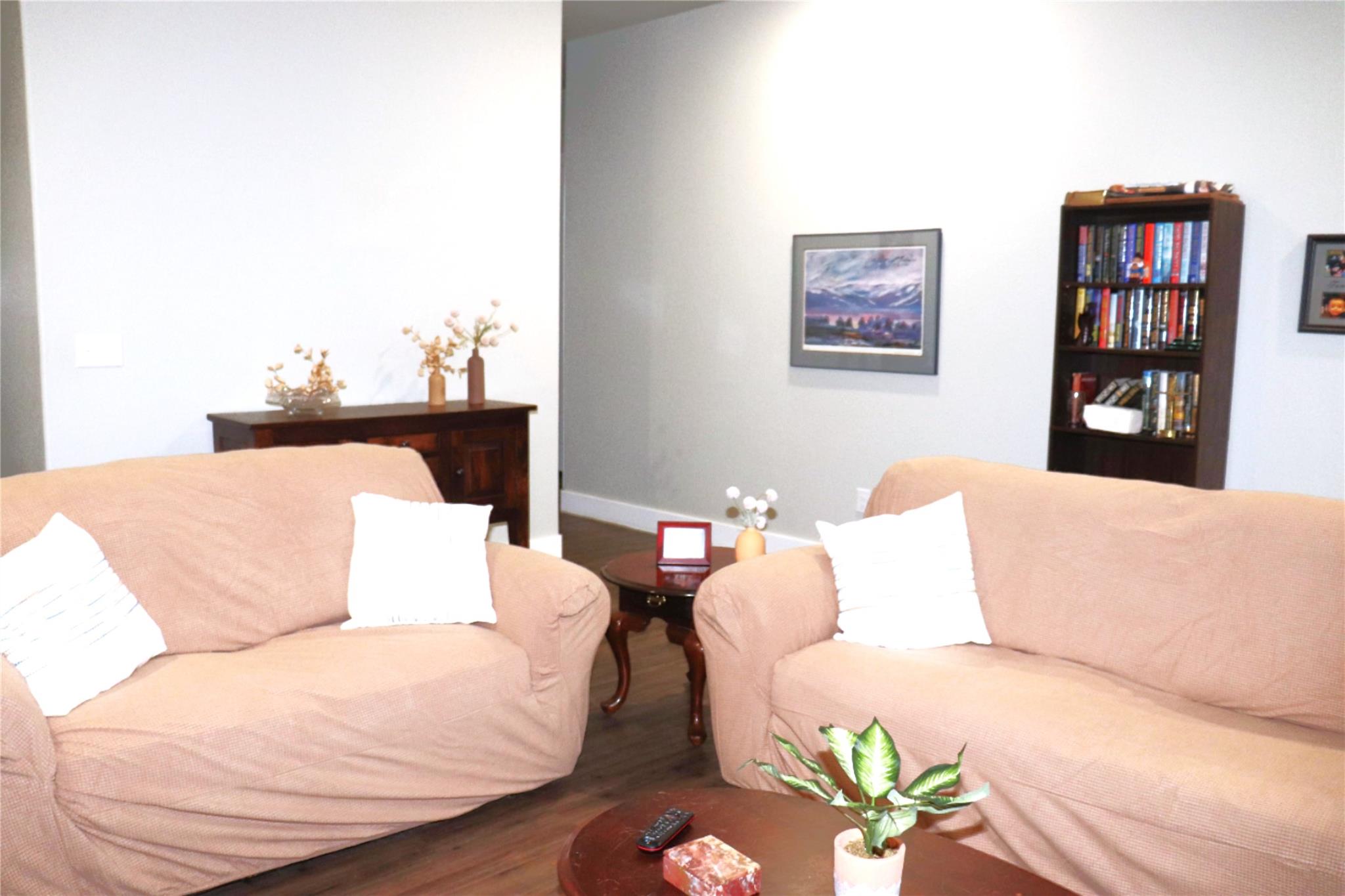 100 S Thomas Cv, Burnet, TX 78611