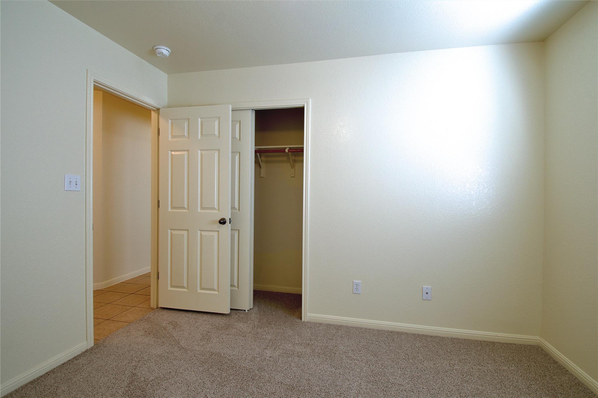 7749 Squirrel Hollow Dr, Georgetown, TX 78628