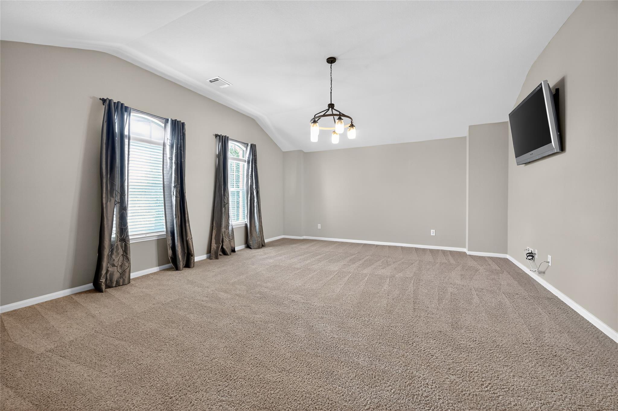 15512 Interlachen Dr, Austin, TX 78717