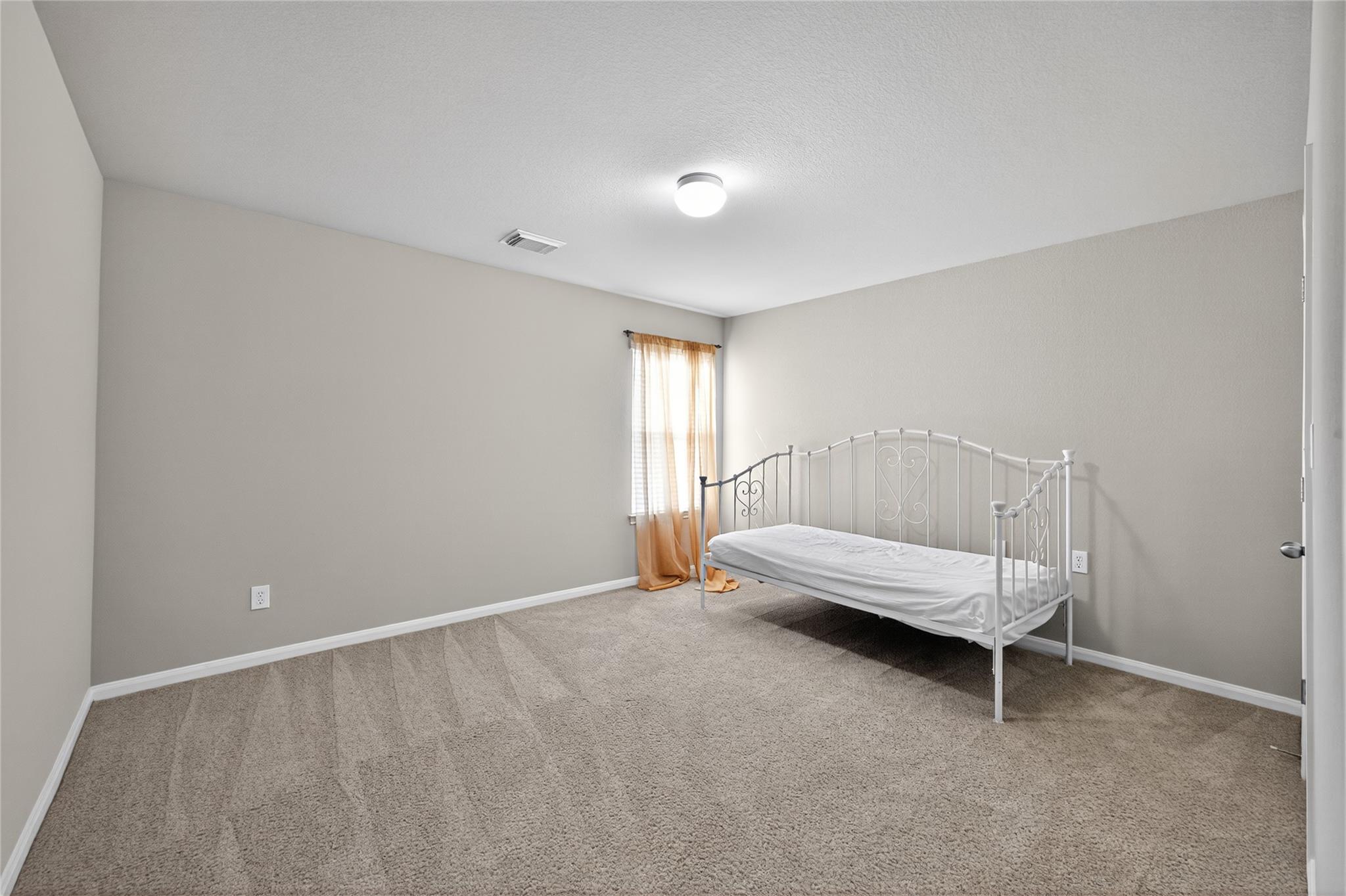 15512 Interlachen Dr, Austin, TX 78717