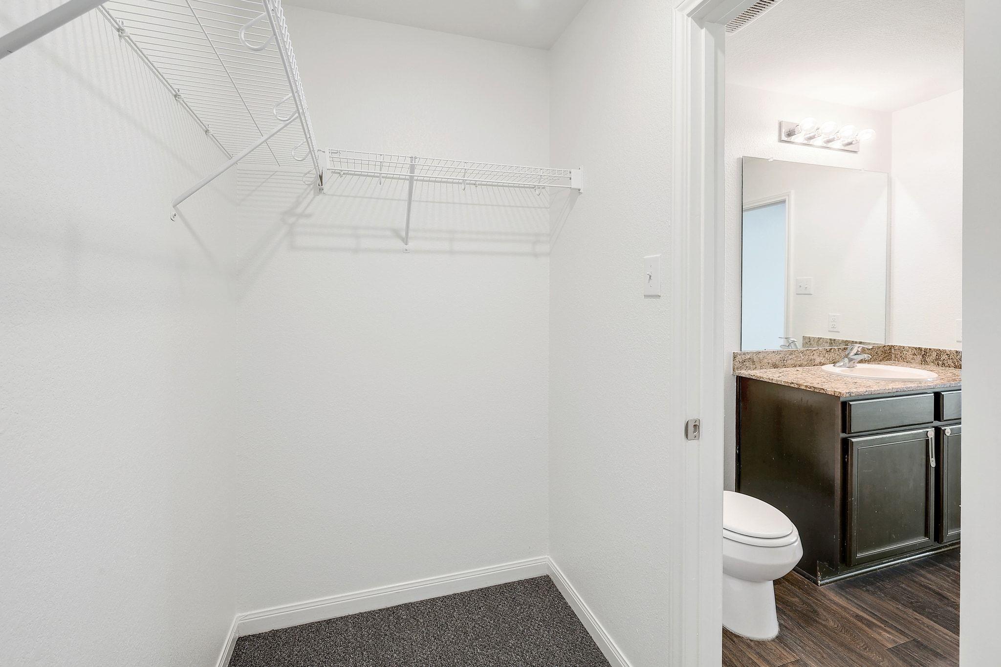 4029 Cressler Ln # 18G, Jarrell, TX 76537