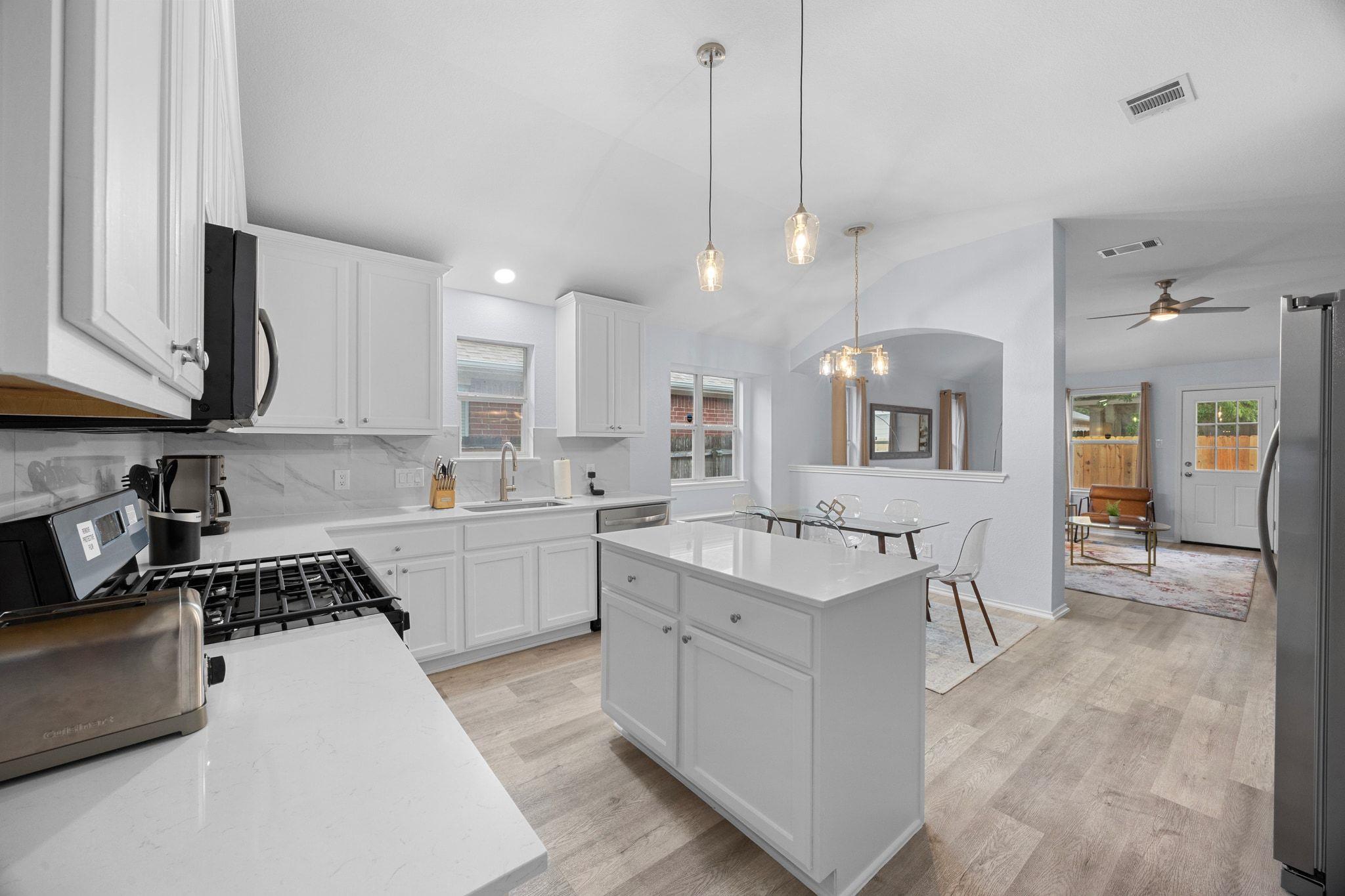 1821 Rachel Ln, Round Rock, TX 78664