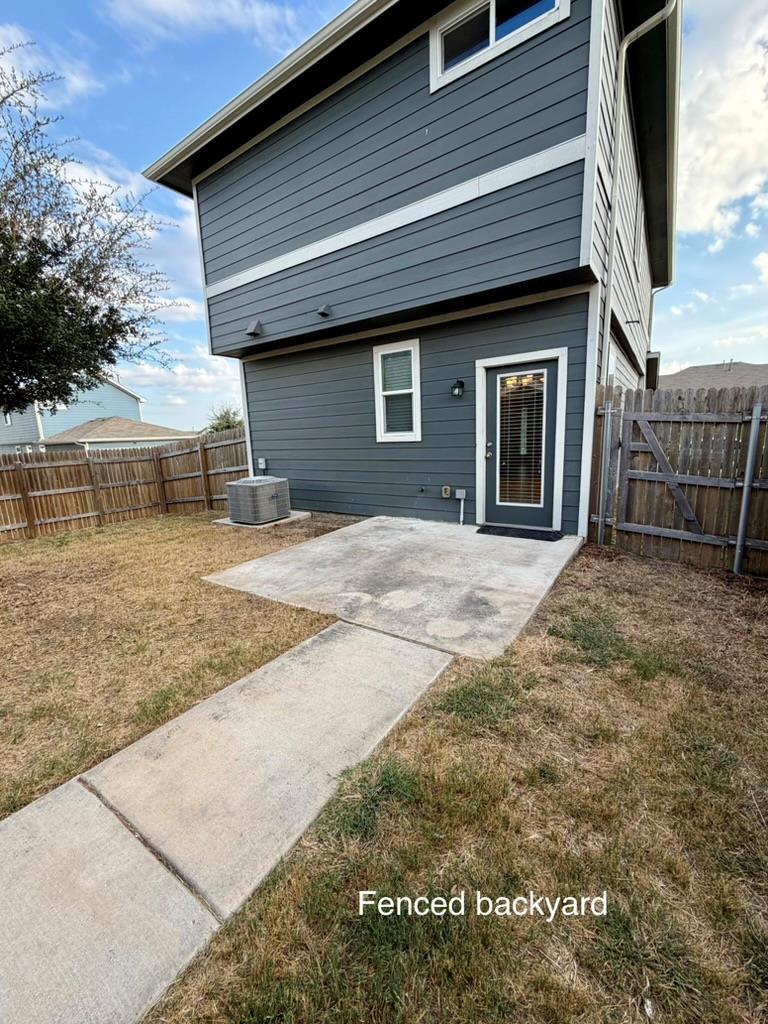 2204 Langdale Ln, Austin, TX 78754