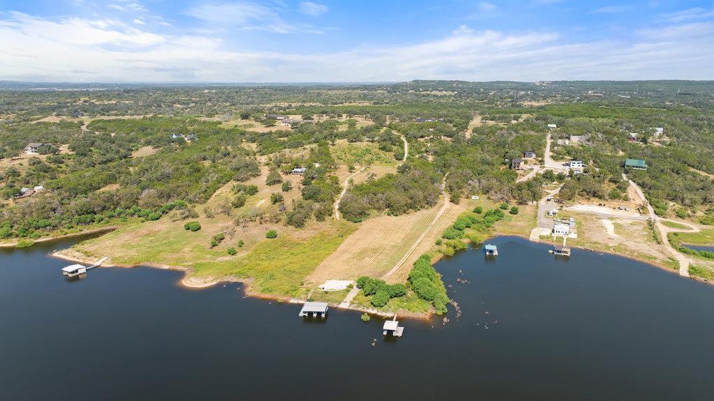 111 Swift Water Rd, Marble Falls, TX 78654