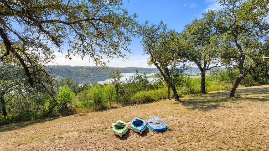 111 Swift Water Rd, Marble Falls, TX 78654