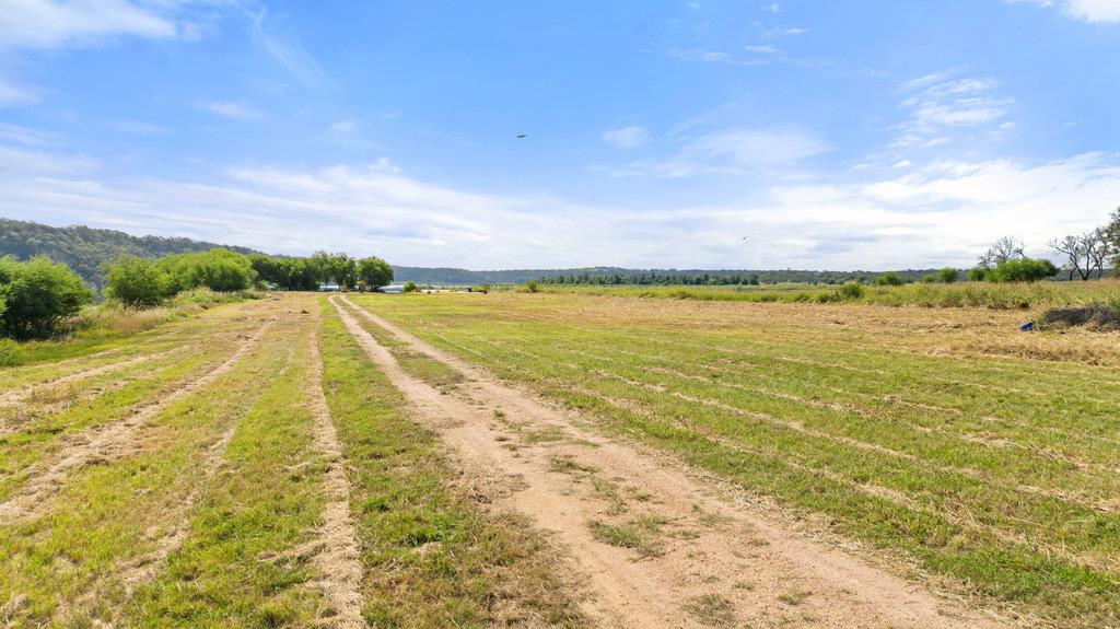 111 Swift Water Rd, Marble Falls, TX 78654