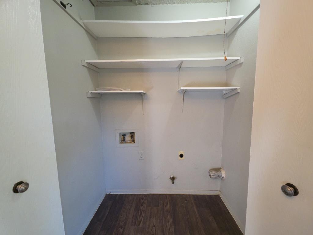 1925 Nicole Cir # B, Round Rock, TX 78664