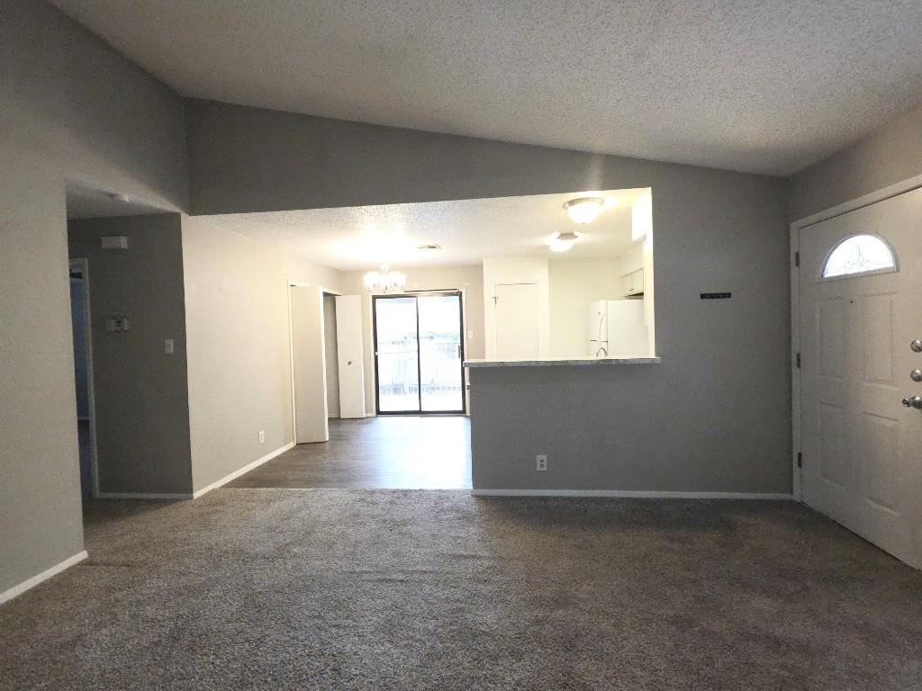 1925 Nicole Cir # B, Round Rock, TX 78664