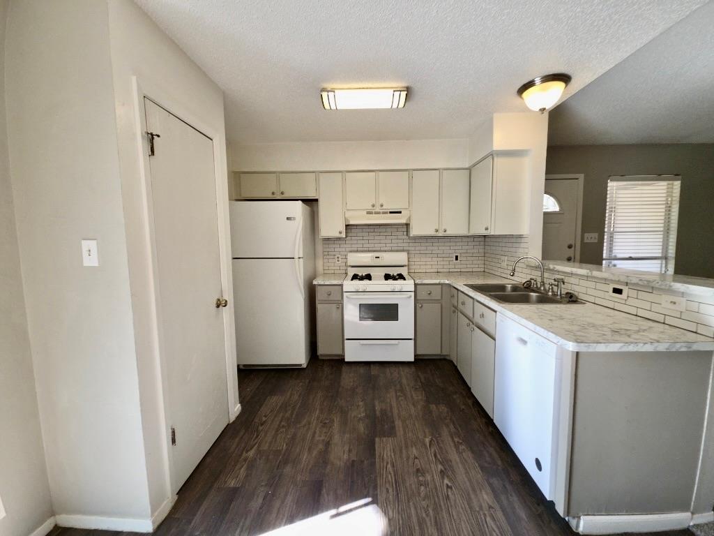 1925 Nicole Cir # B, Round Rock, TX 78664