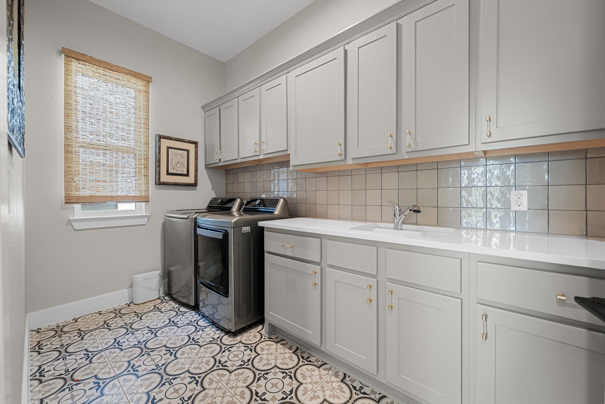 508 Castillo Bnd, Liberty Hill, TX 78642