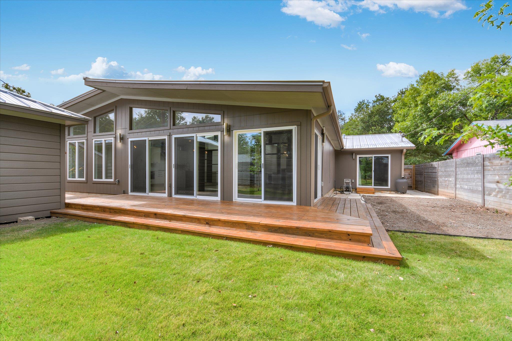 1708 Fair Oaks Dr, Austin, TX 78745