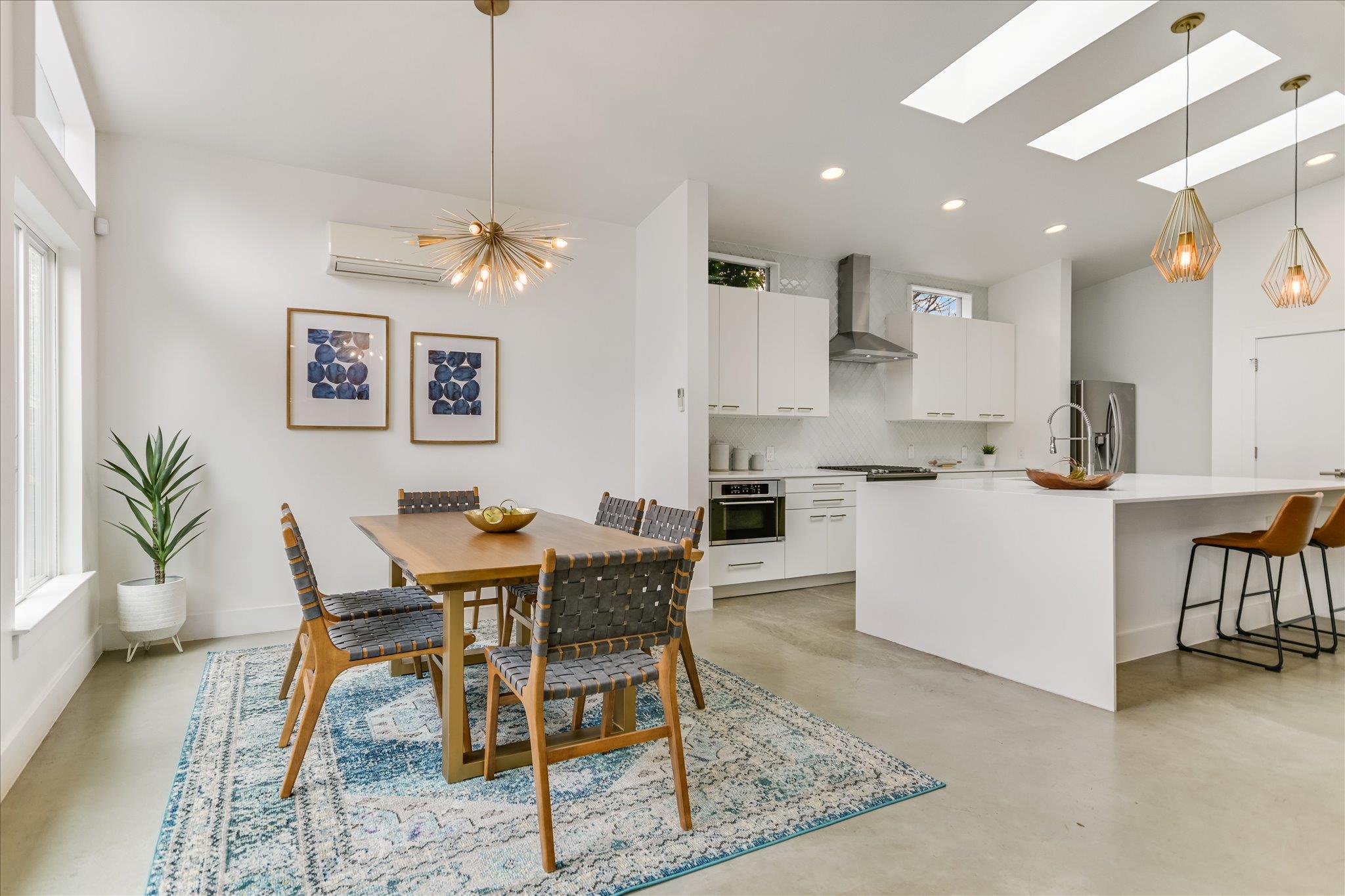 1708 Fair Oaks Dr, Austin, TX 78745