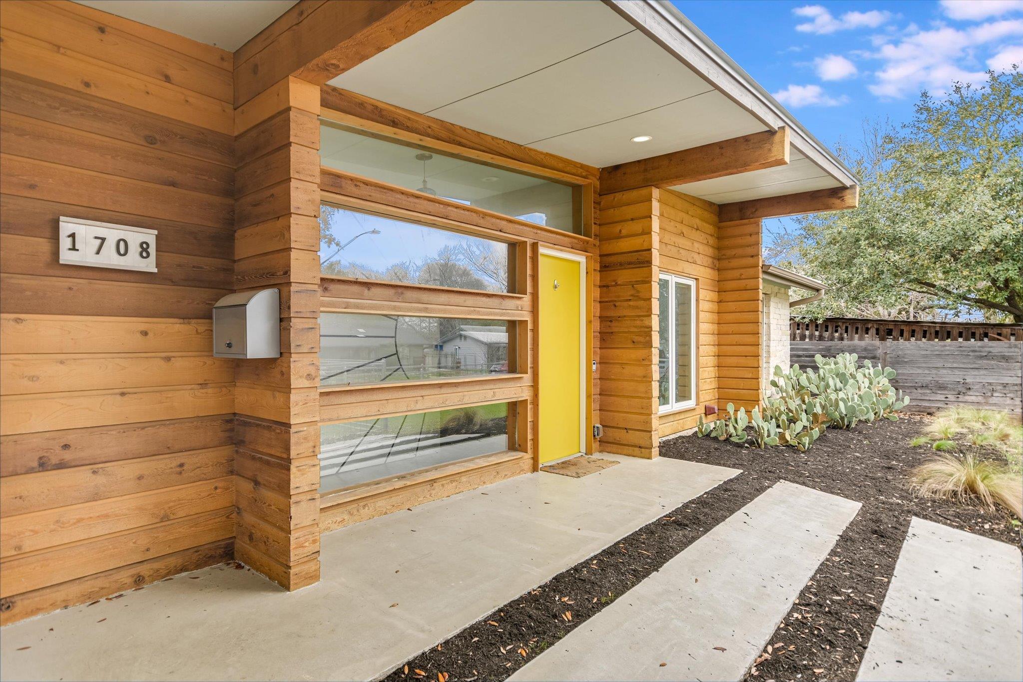 1708 Fair Oaks Dr, Austin, TX 78745