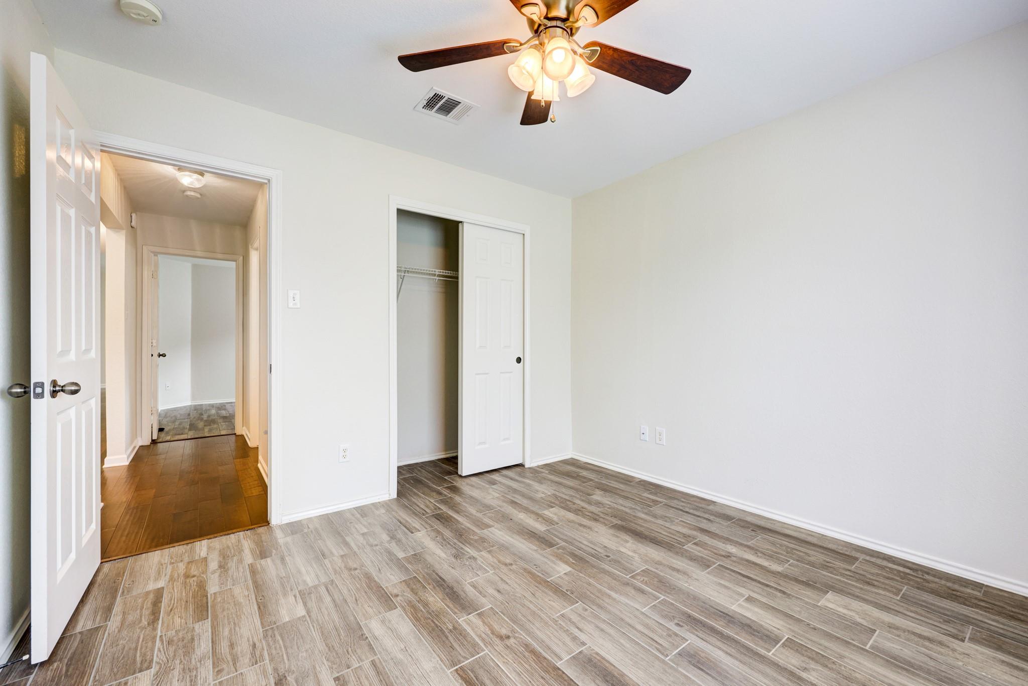 12017 Buzz Schneider Ln, Austin, TX 78748