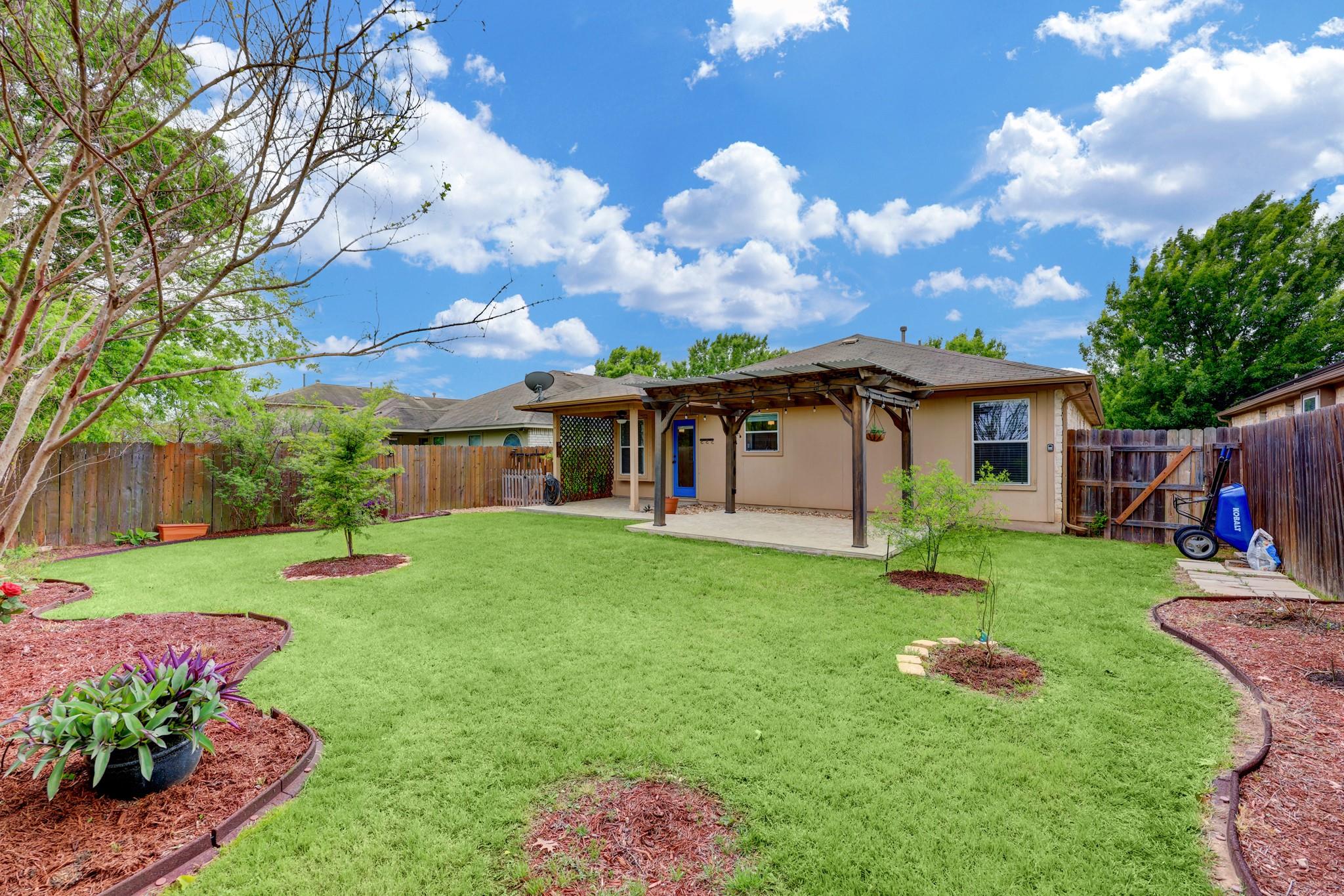 12017 Buzz Schneider Ln, Austin, TX 78748