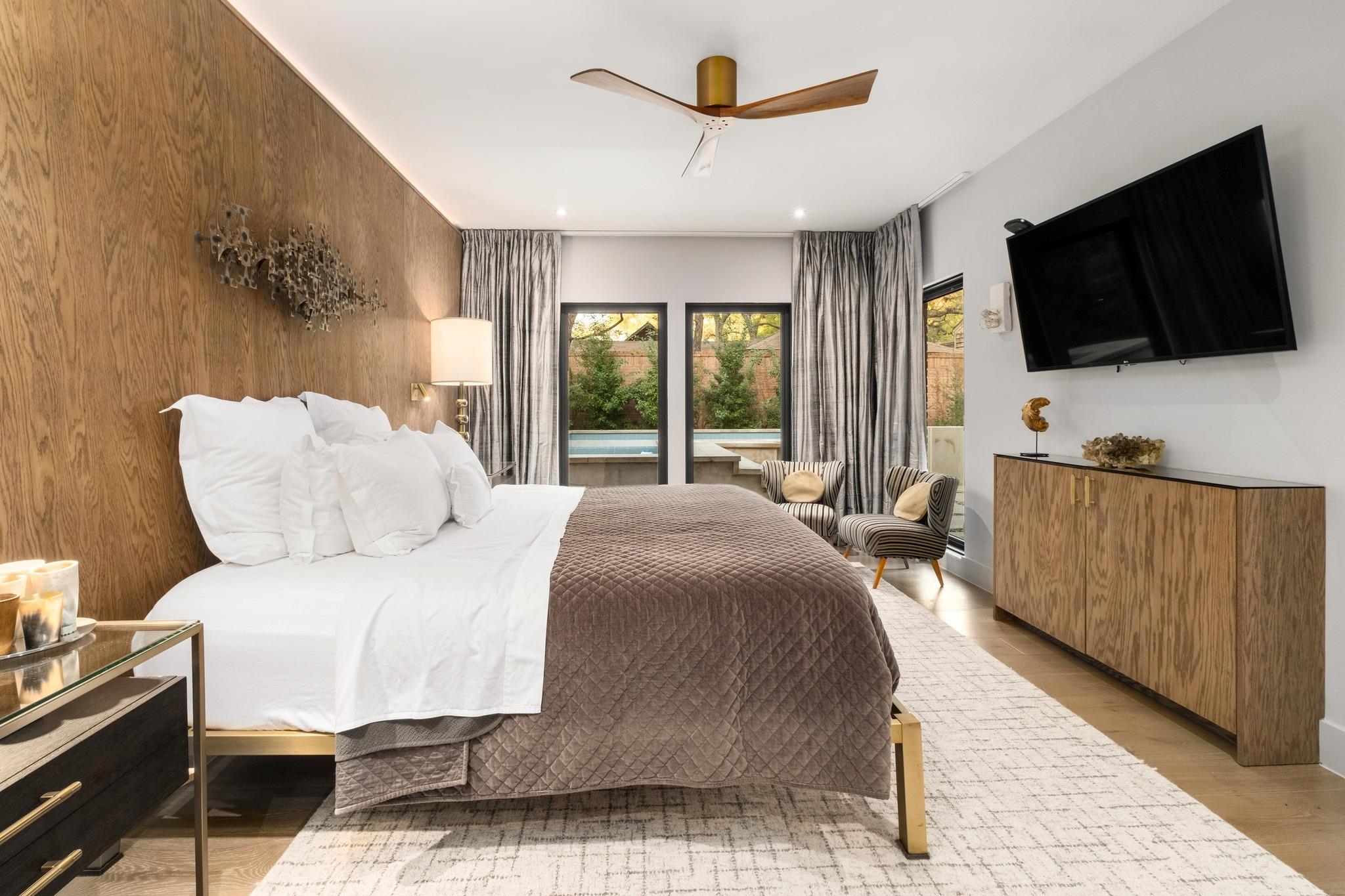 2404 Enfield Rd, Austin, TX 78703