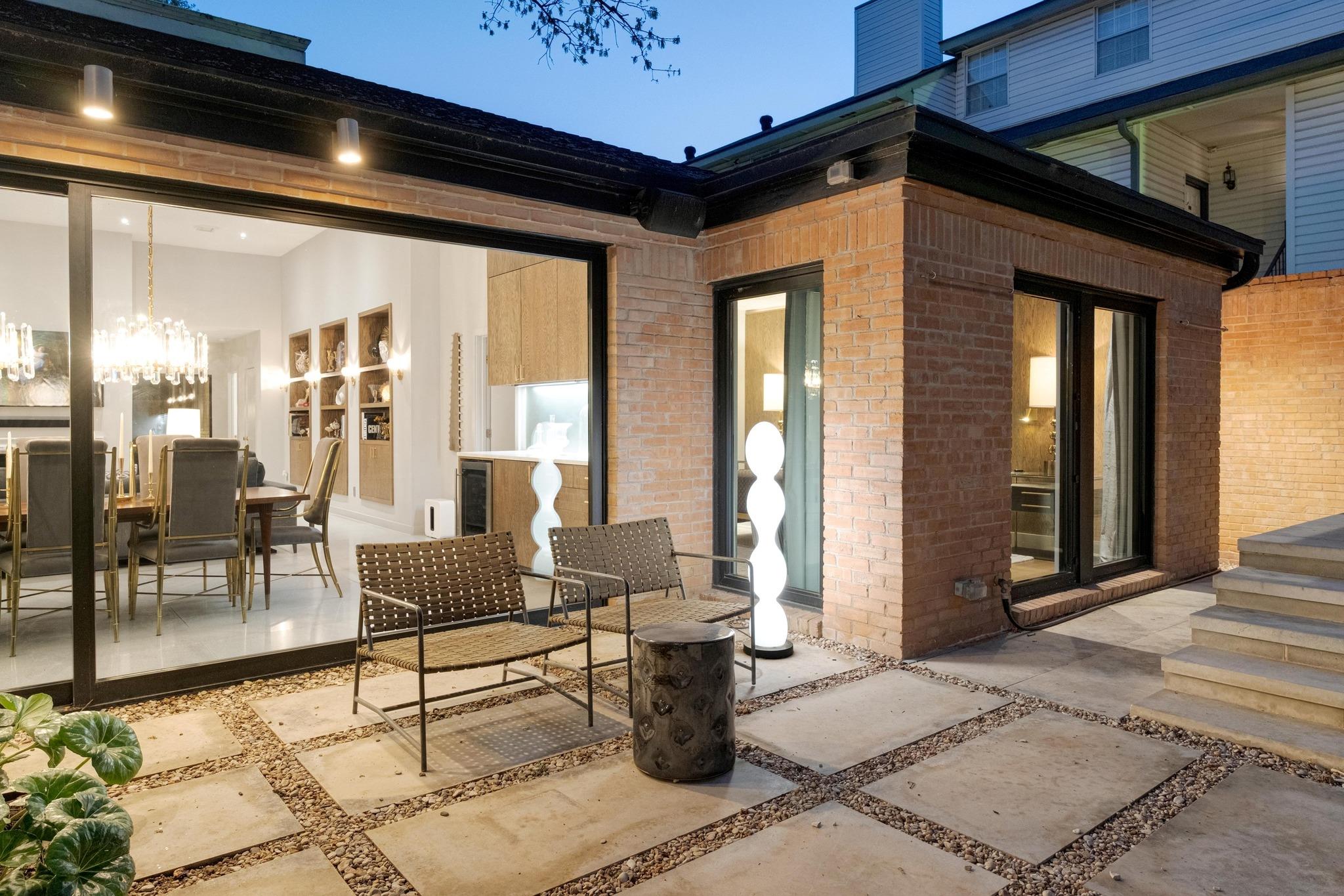 2404 Enfield Rd, Austin, TX 78703