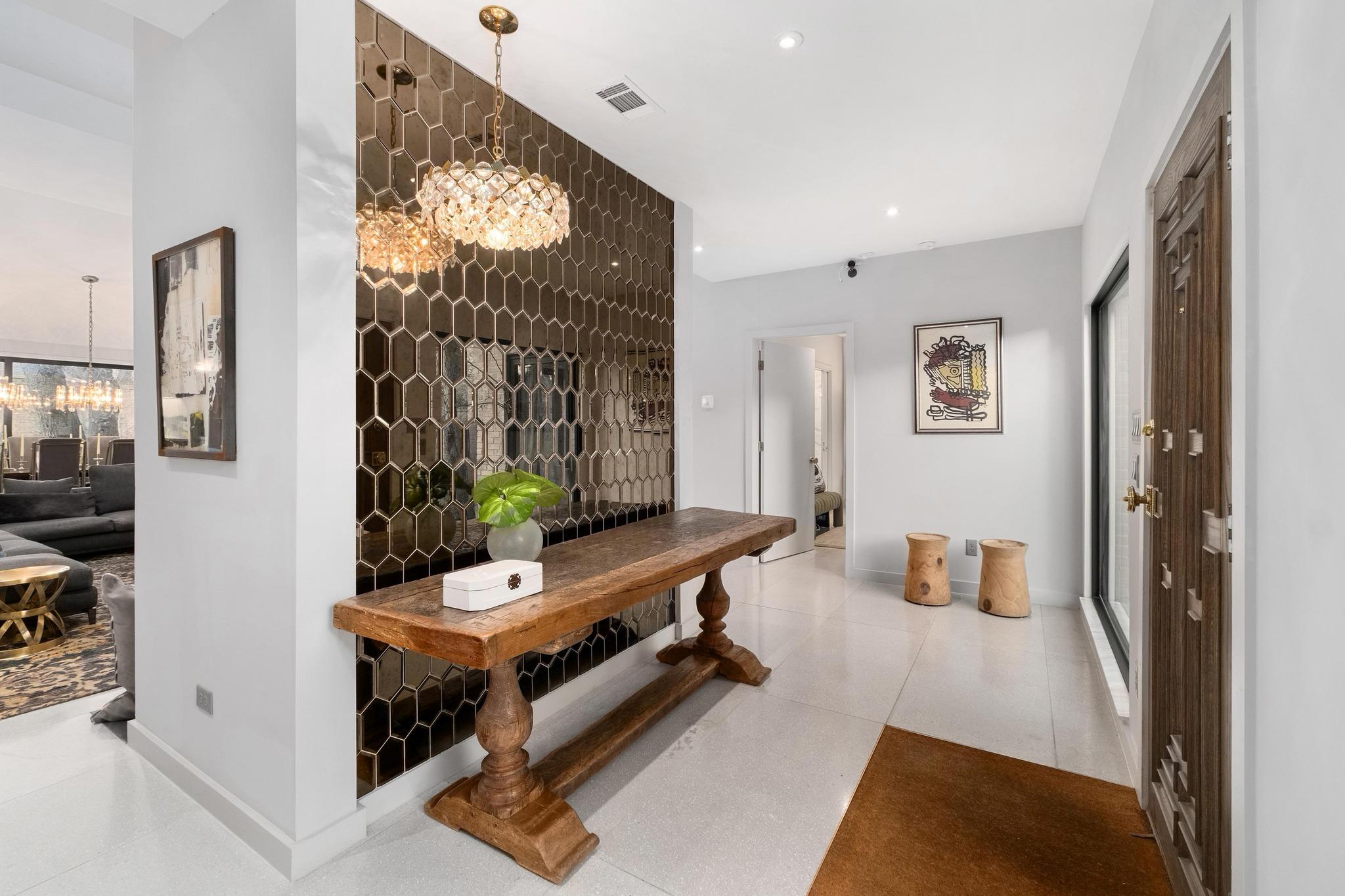 2404 Enfield Rd, Austin, TX 78703