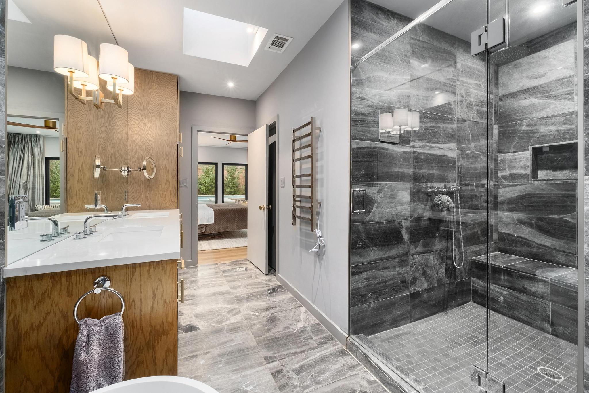 2404 Enfield Rd, Austin, TX 78703