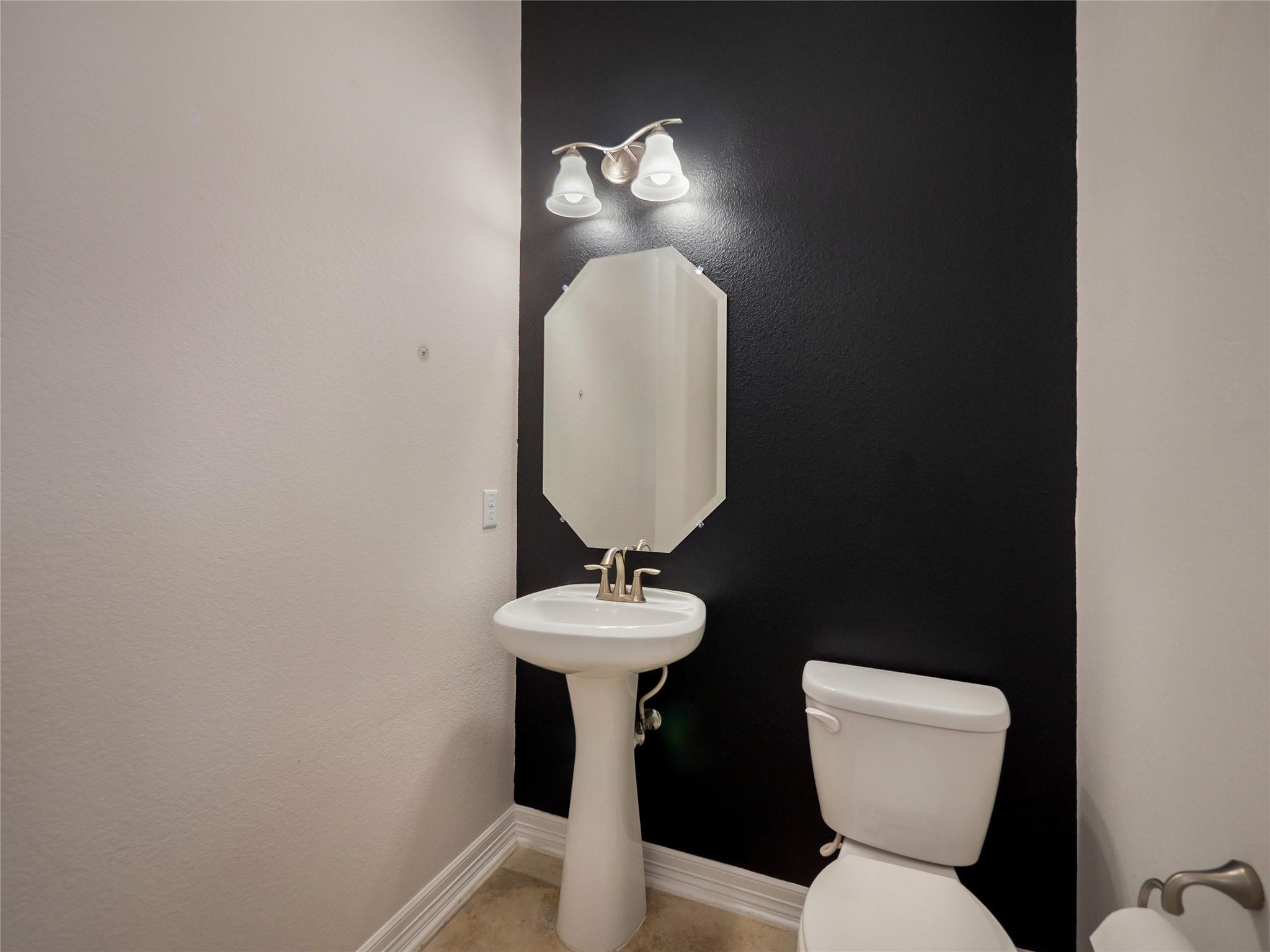 804 San Remo Blvd # 26B, Lakeway, TX 78734