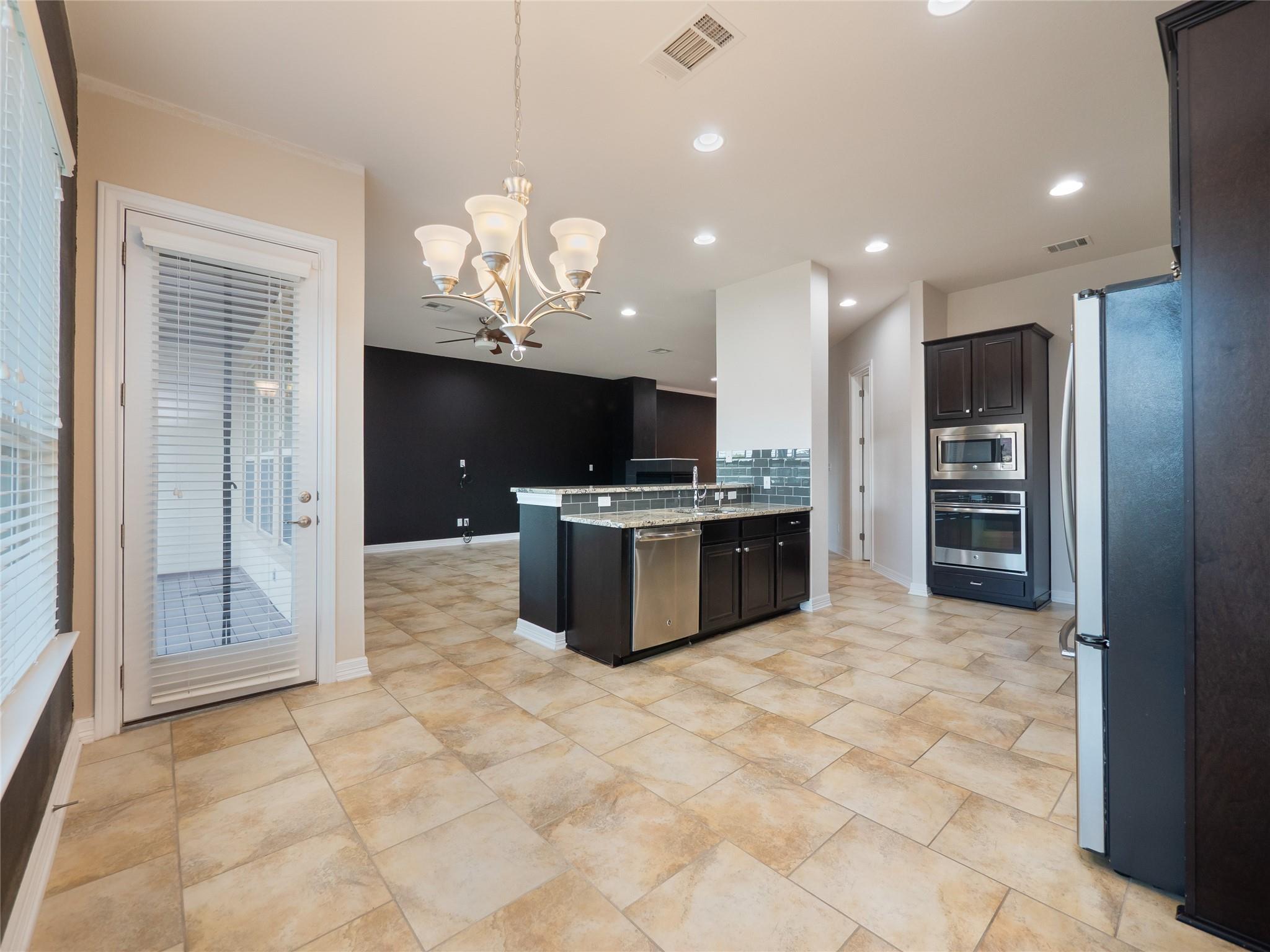 804 San Remo Blvd # 26B, Lakeway, TX 78734