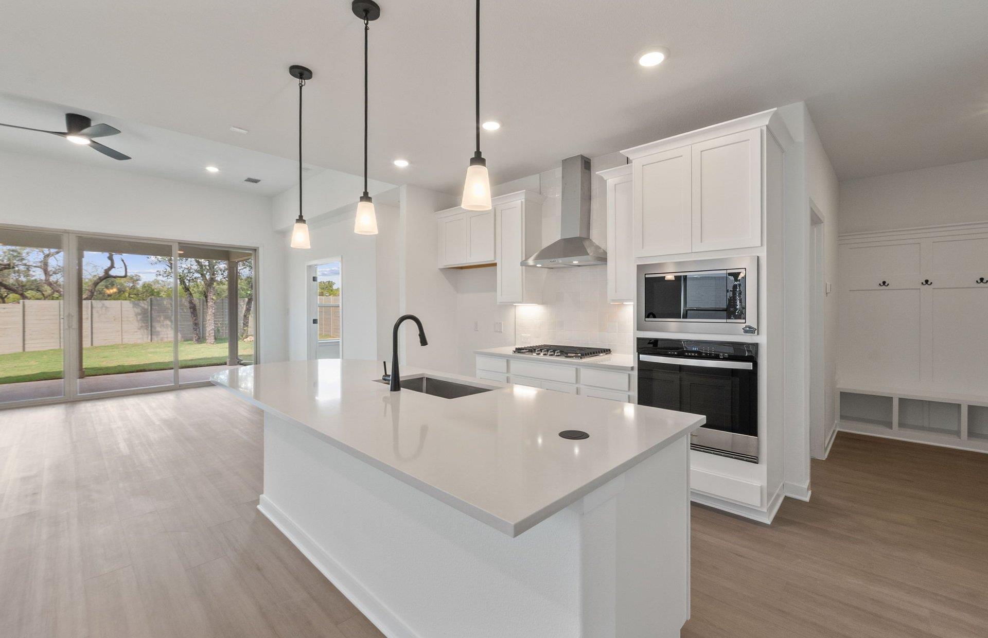 1812 Spring Mountain Cv, Georgetown, TX 78628