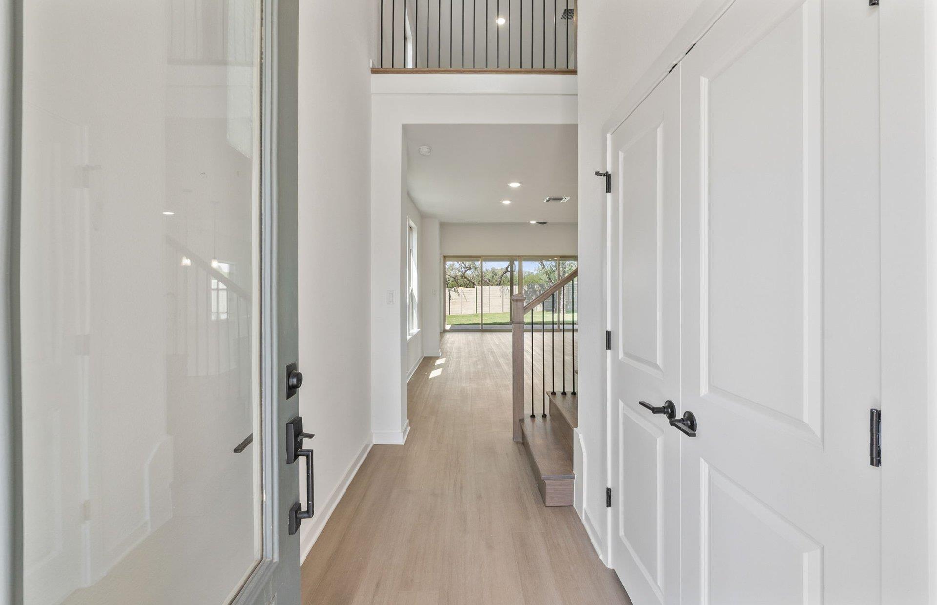 1812 Spring Mountain Cv, Georgetown, TX 78628