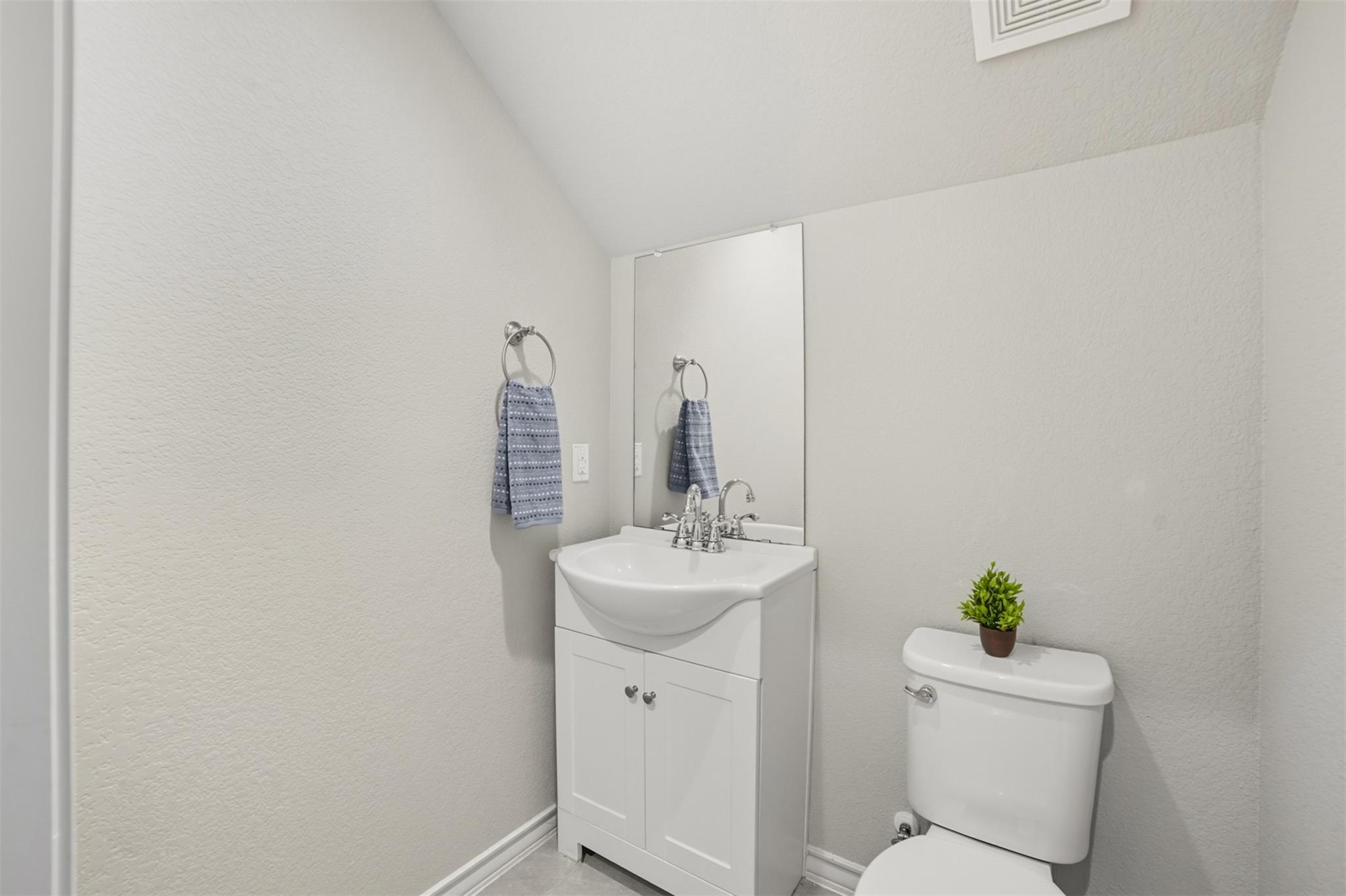 616 American Trl # 176, Leander, TX 78641