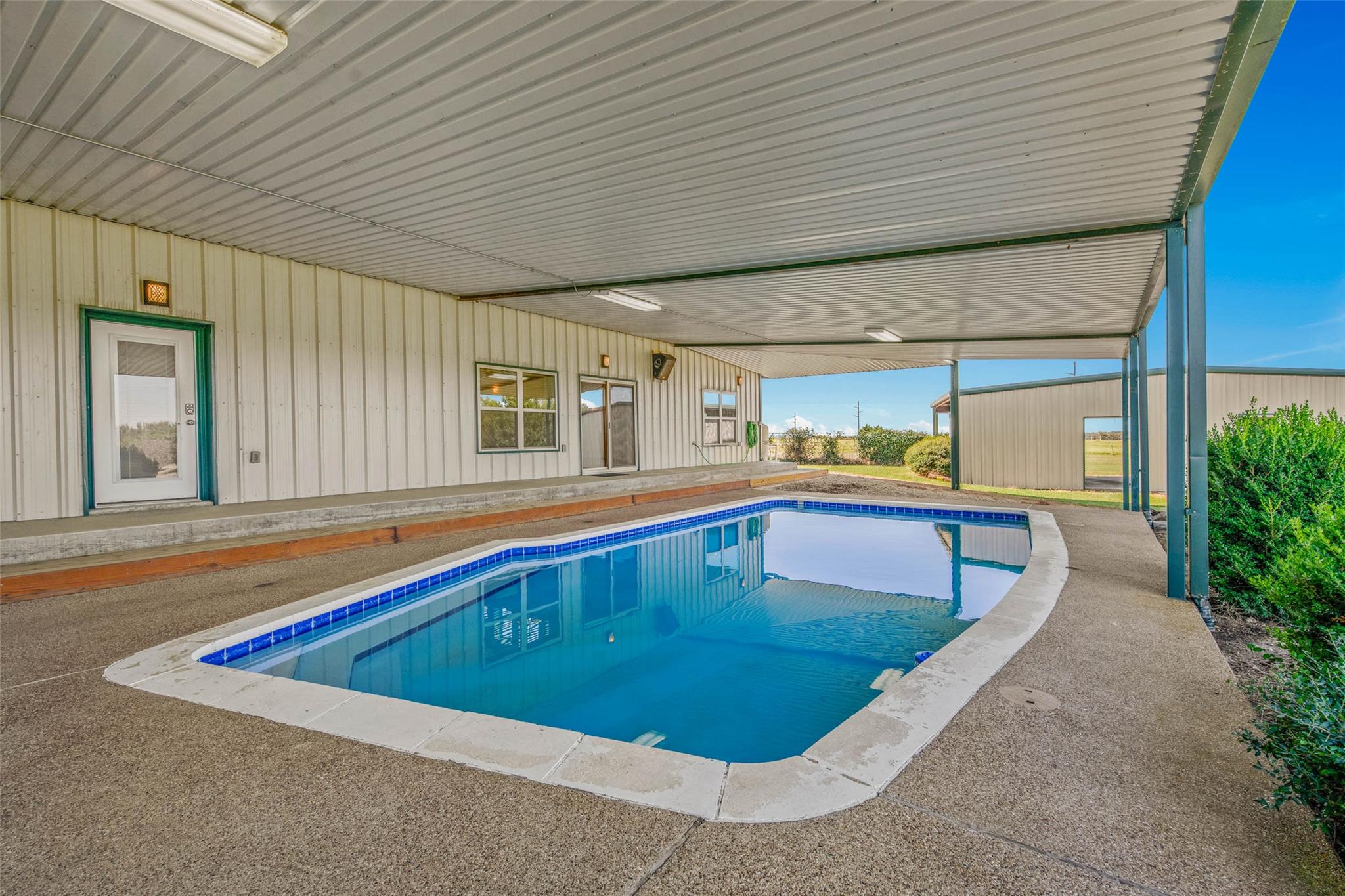 2579 County Road 140, Cameron, TX 76520