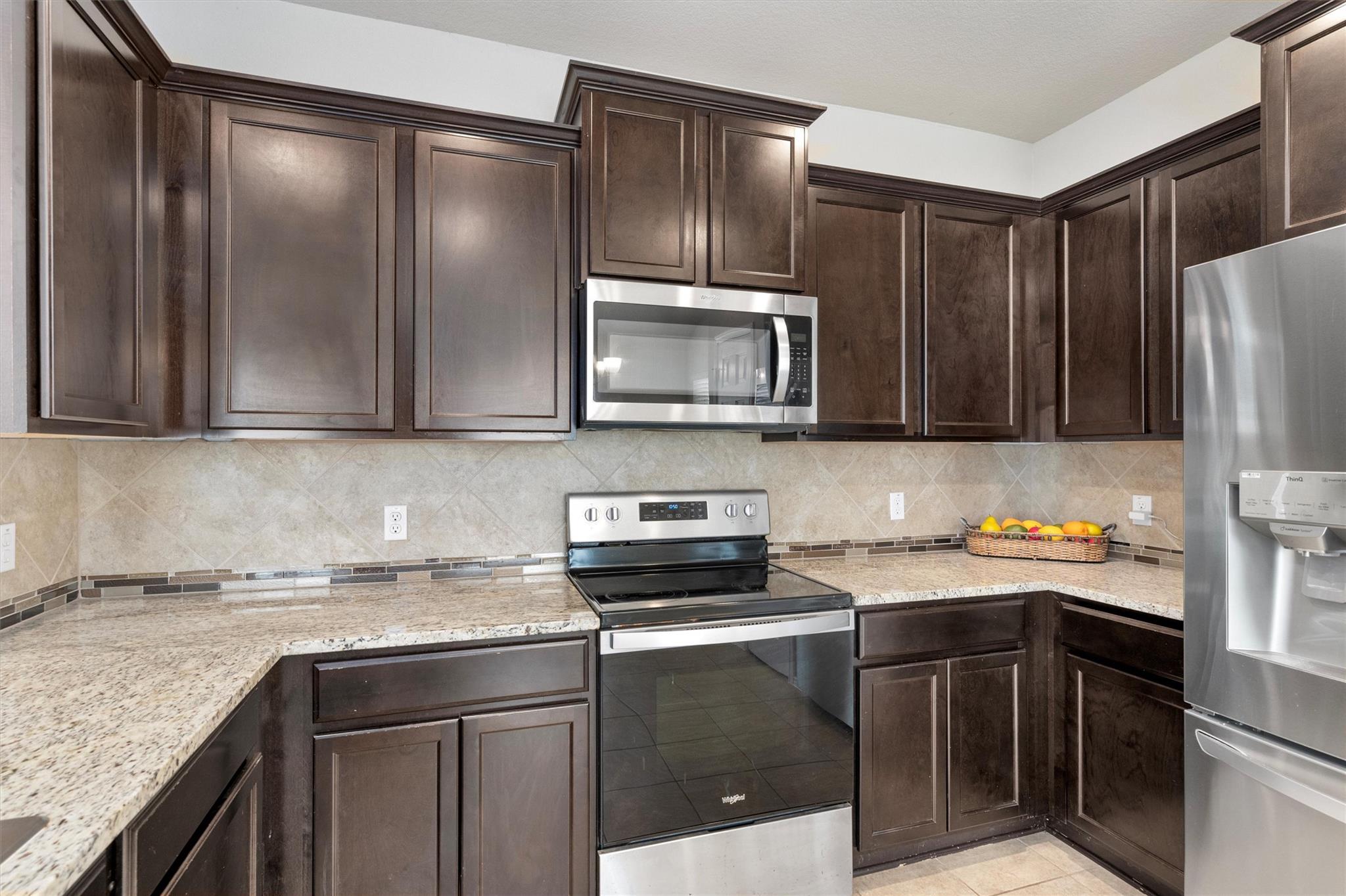 148 Rearden Blvd, Jarrell, TX 76537