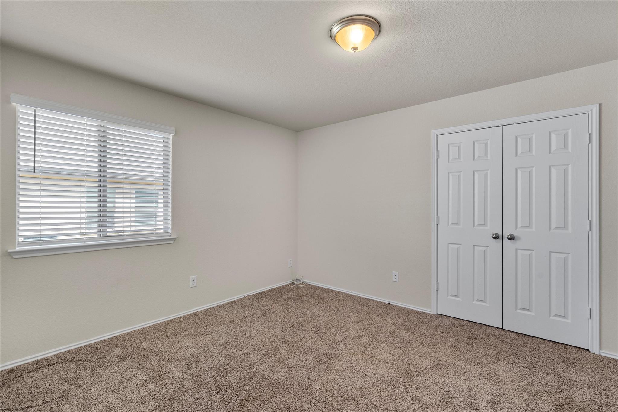 148 Rearden Blvd, Jarrell, TX 76537