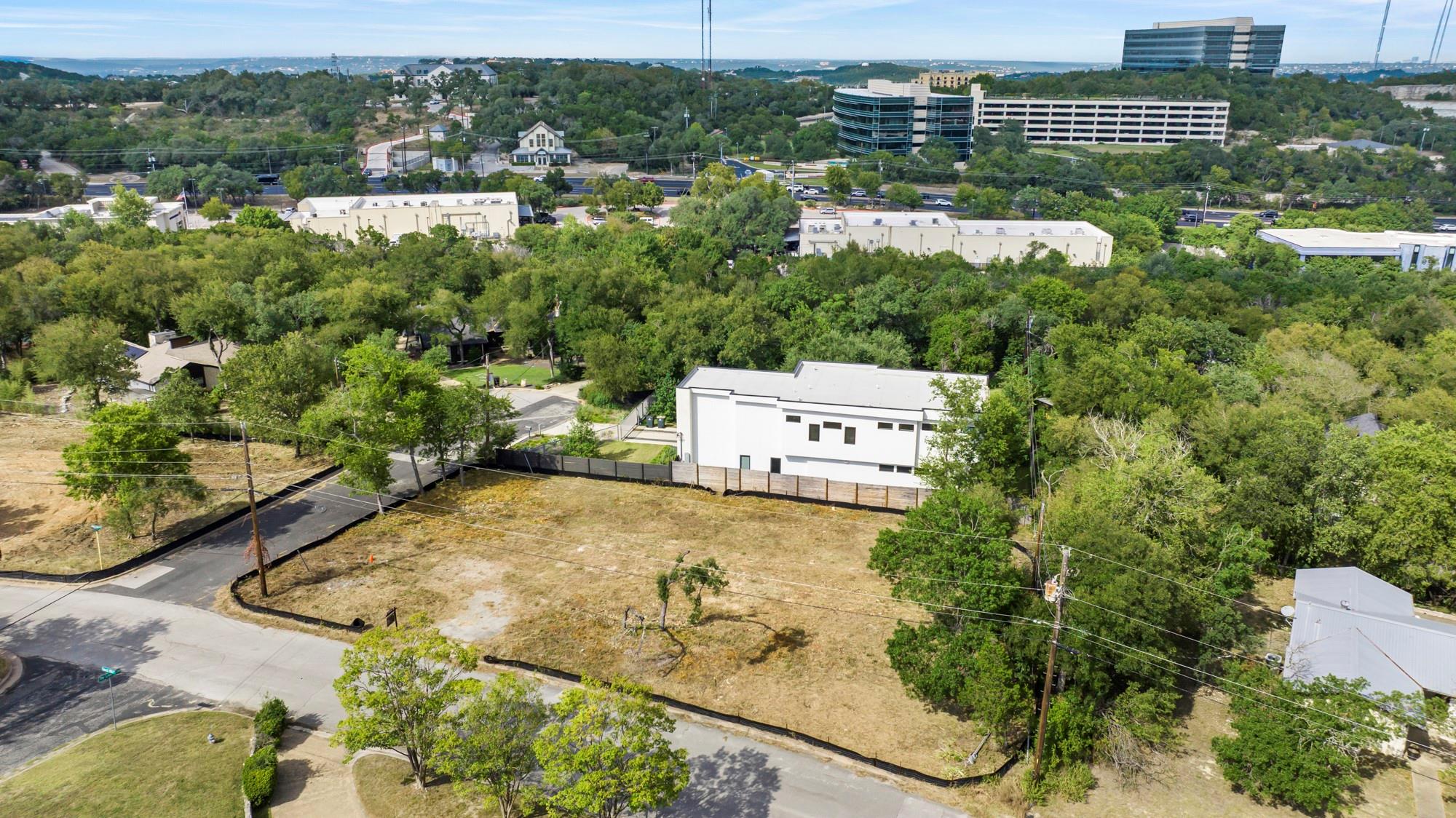 6300 Forest Hills Dr, Austin, TX 78746