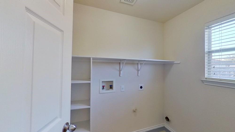 111 Carol Ave, Leander, TX 78641