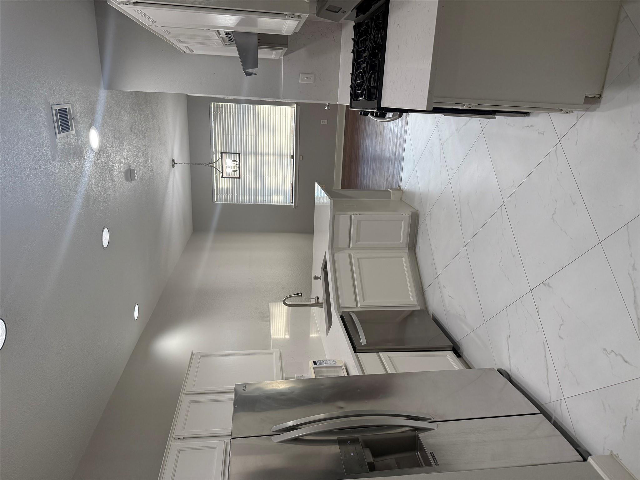 8402 Cima Oak Ln # B-4, Austin, TX 78759