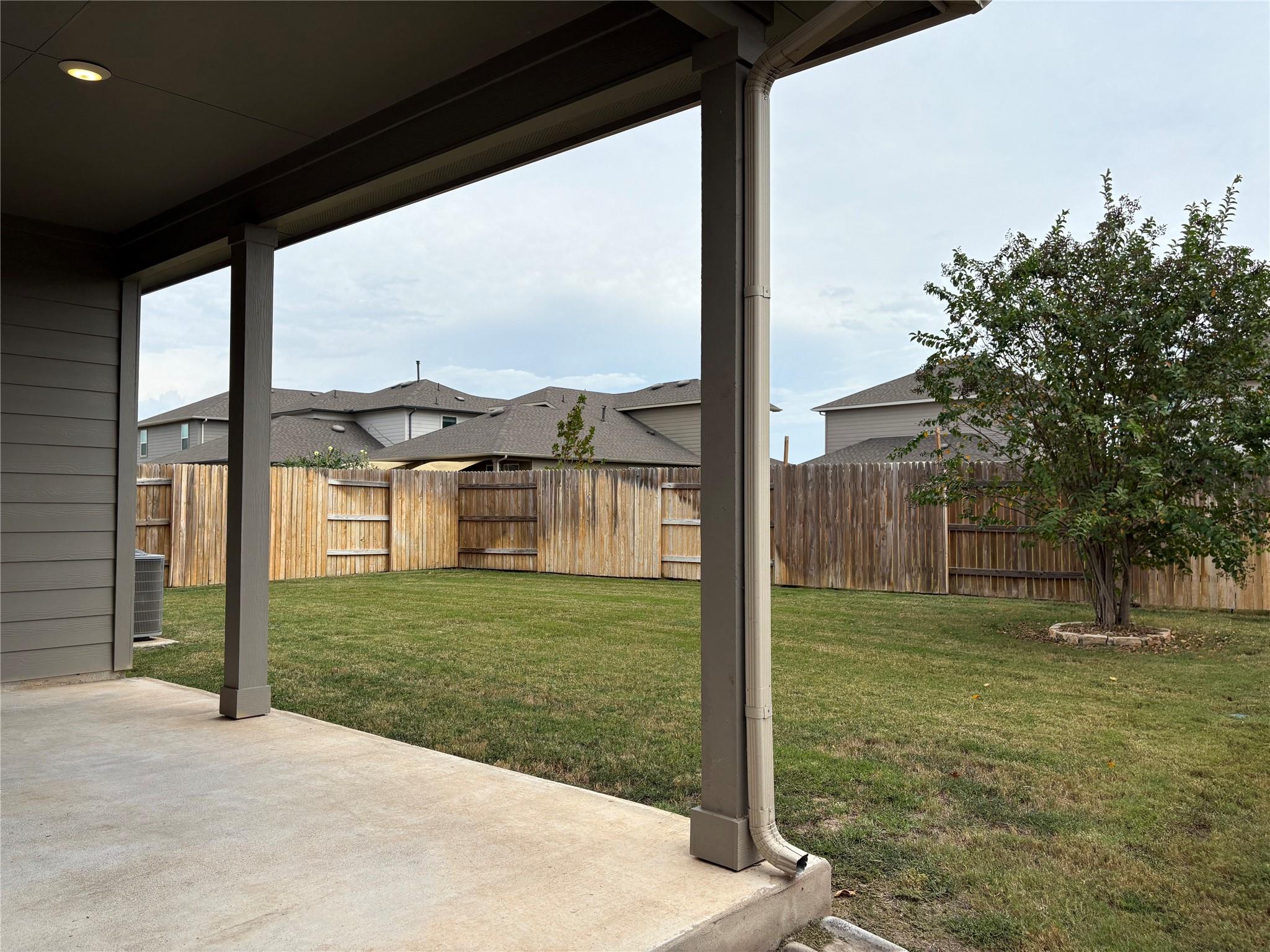 505 Rainmaker Ln, Bastrop, TX 78602