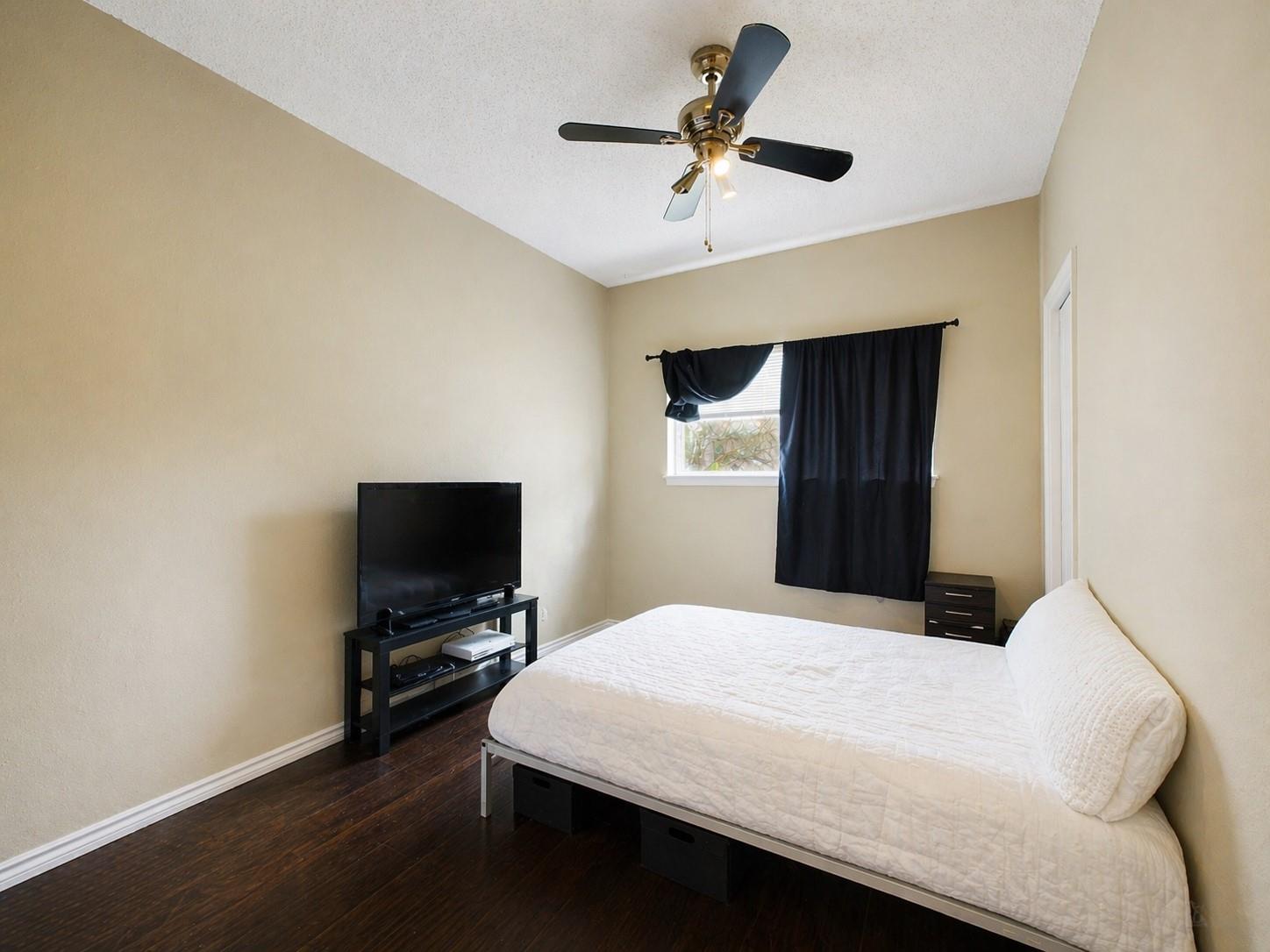 3206 King St # 205, Austin, TX 78705