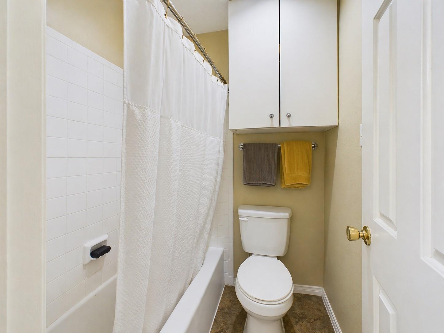 3206 King St # 205, Austin, TX 78705