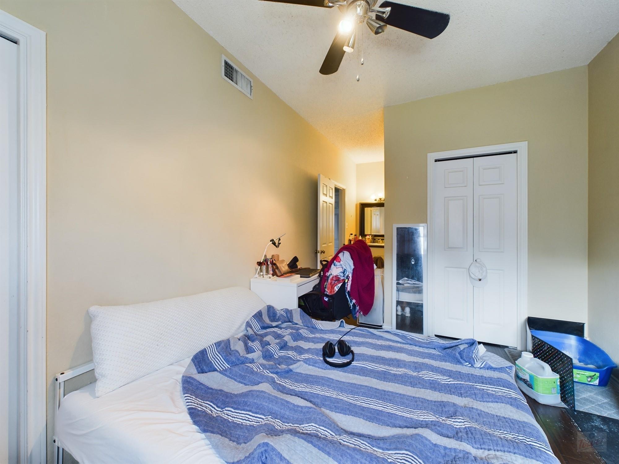 3206 King St # 205, Austin, TX 78705