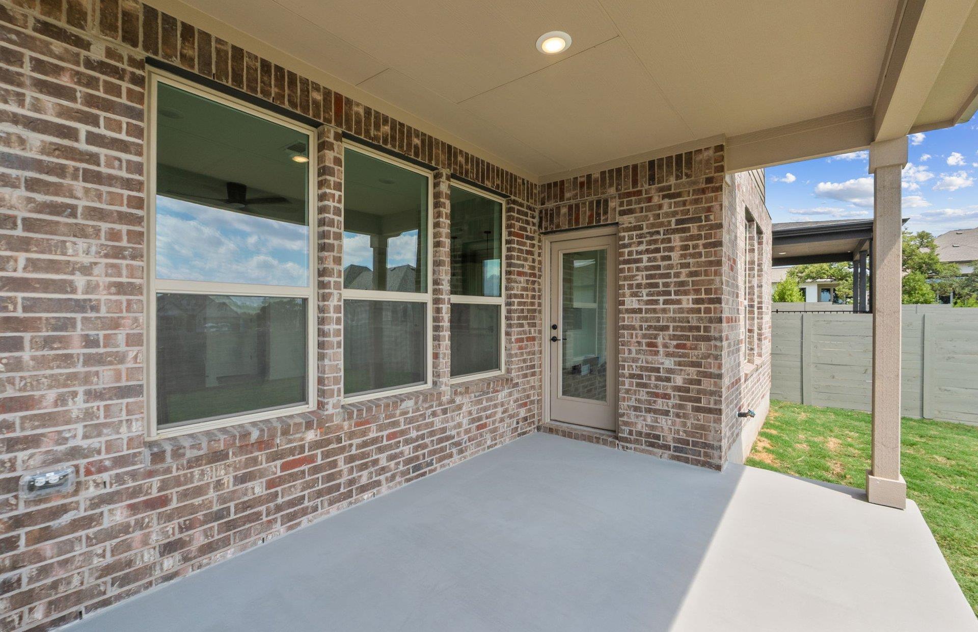 1813 Spring Mountain Cv, Georgetown, TX 78628